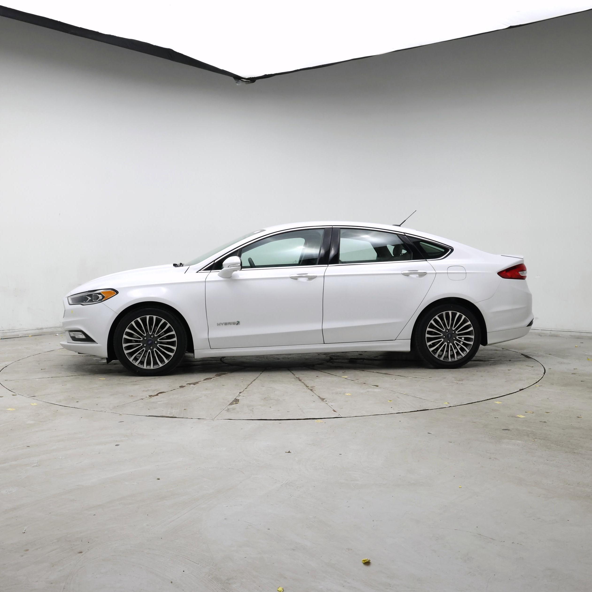 Thumbnail: 2018 Ford Fusion - 3