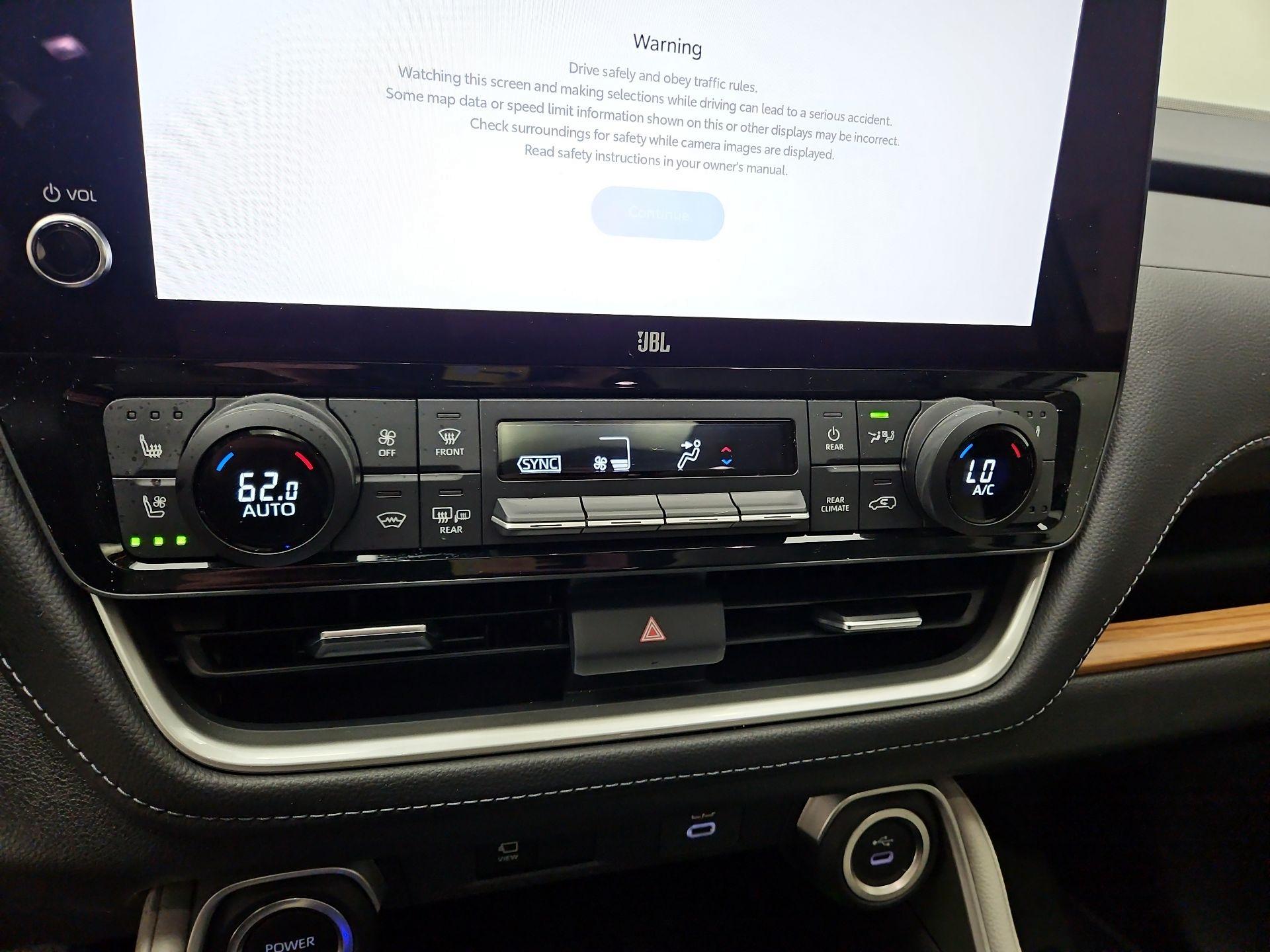 Thumbnail: 2025 Toyota Highlander - 17