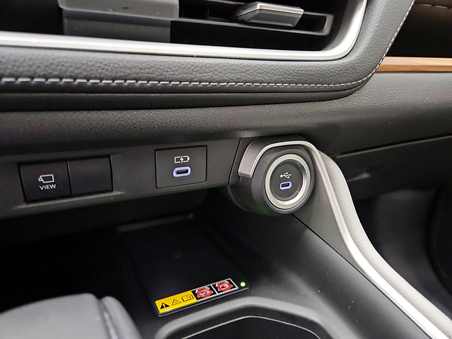 Thumbnail: 2025 Toyota Highlander - 19