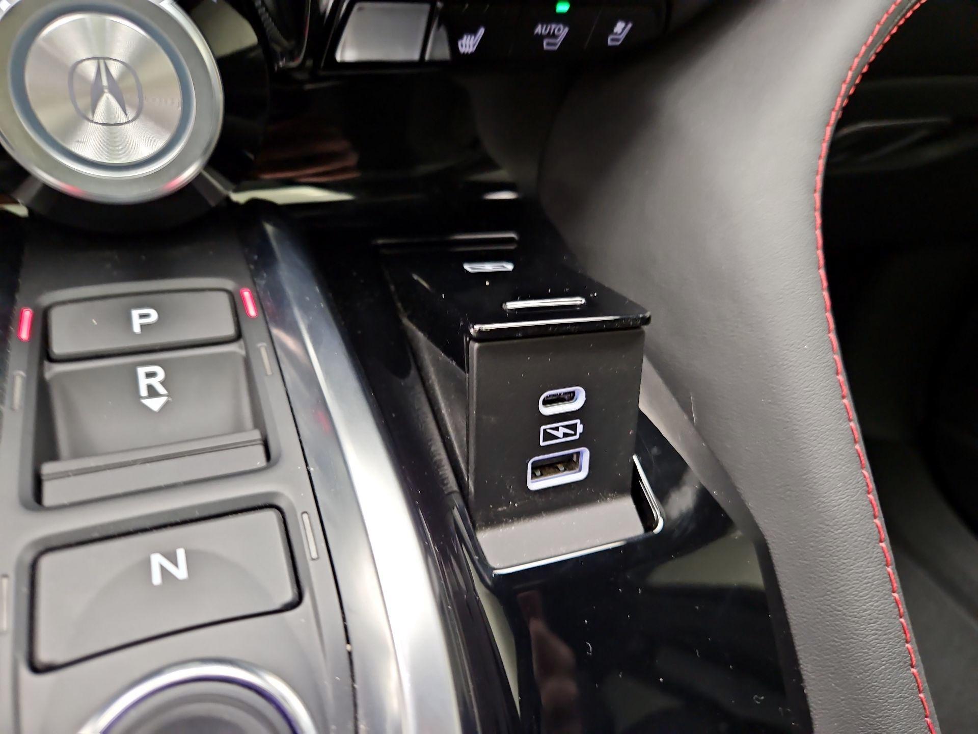 Thumbnail: 2024 Acura MDX - 19