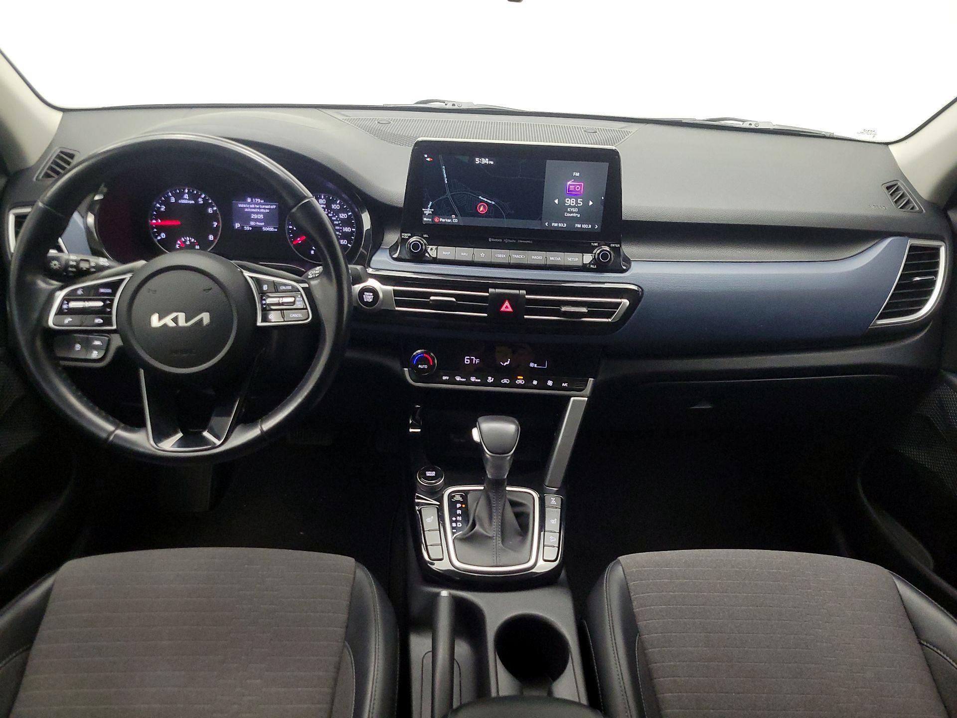 Thumbnail: 2022 Kia Seltos - 9