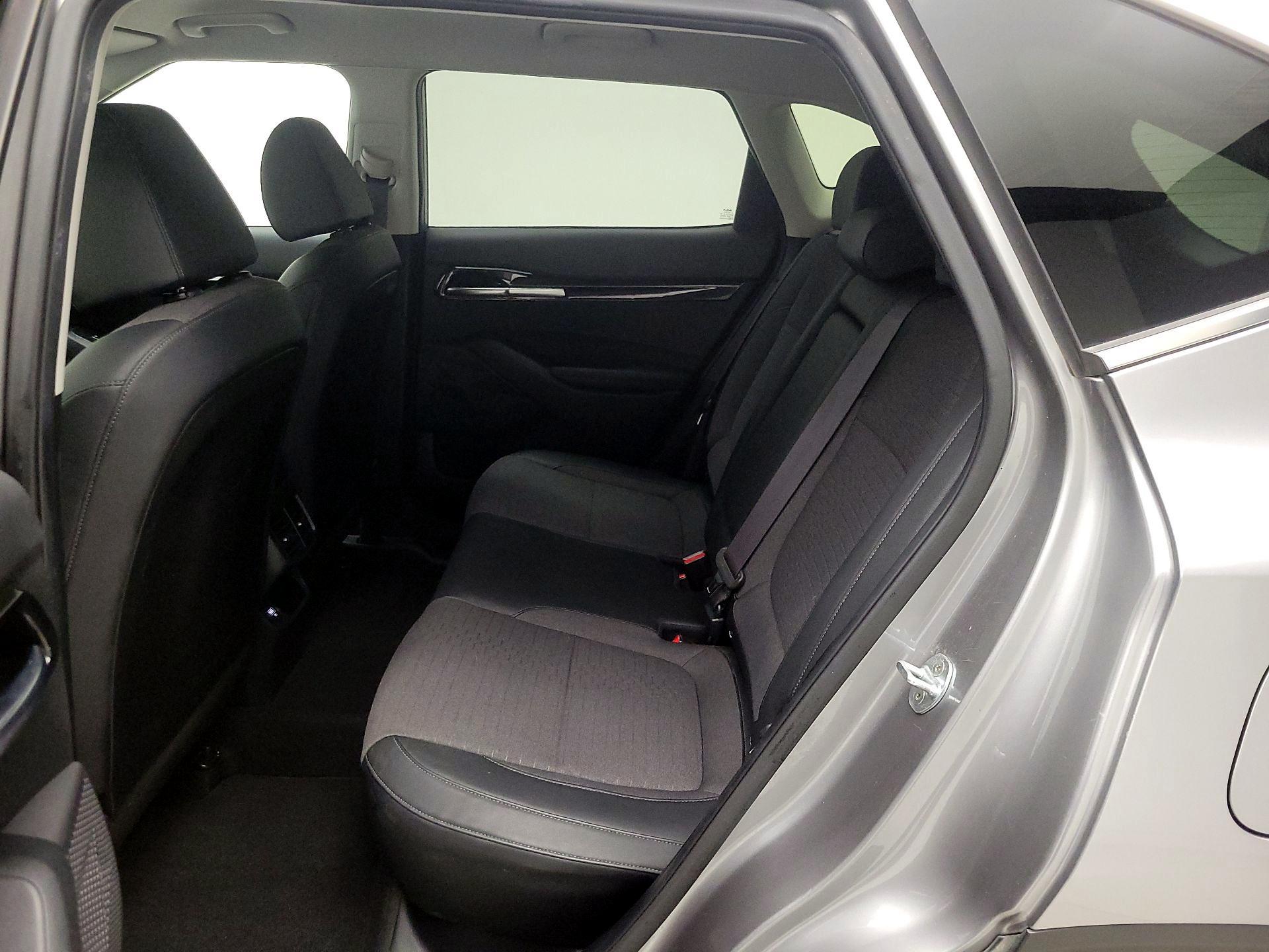 Thumbnail: 2022 Kia Seltos - 20