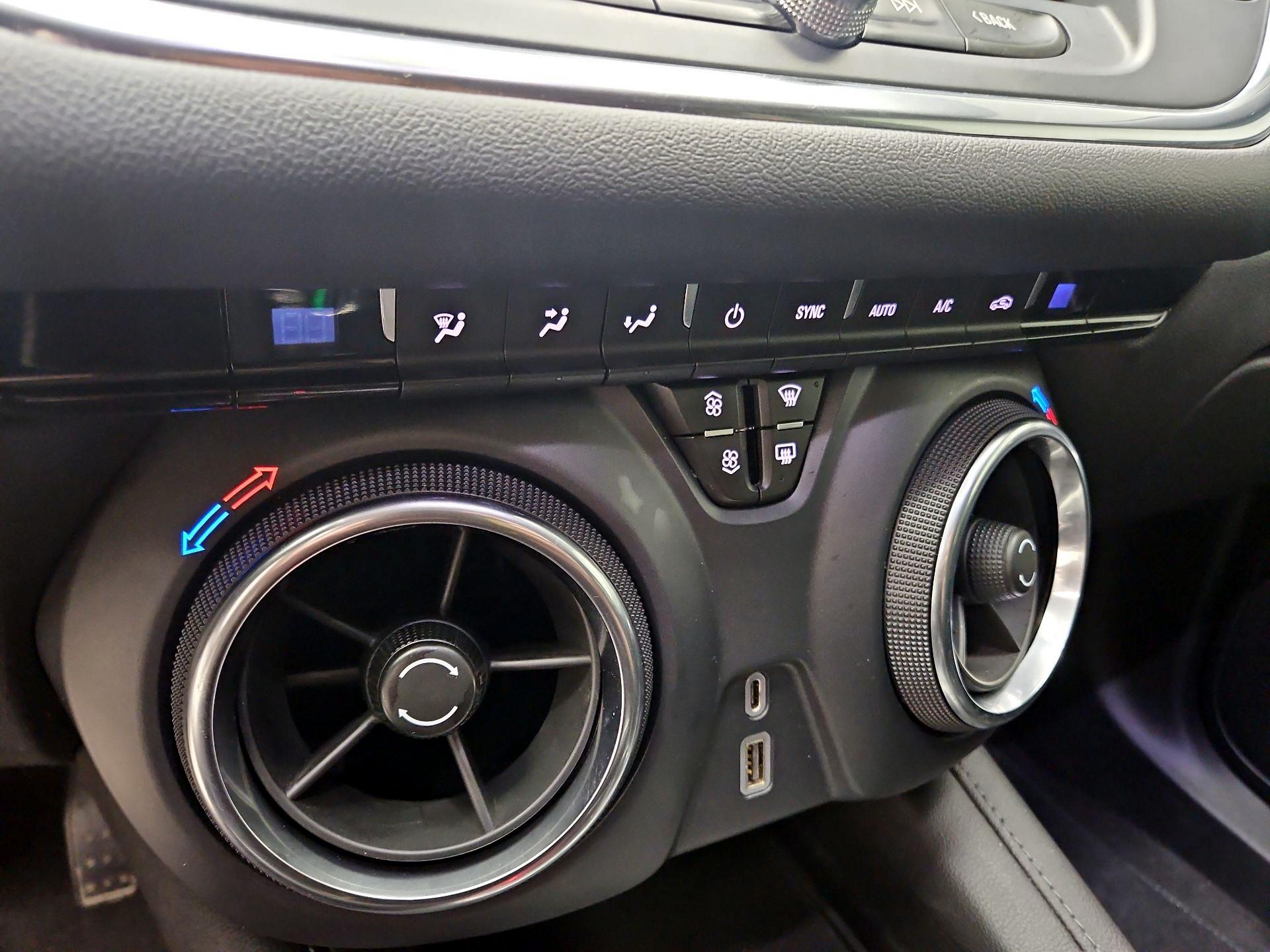 Thumbnail: 2020 Chevrolet Blazer - 16