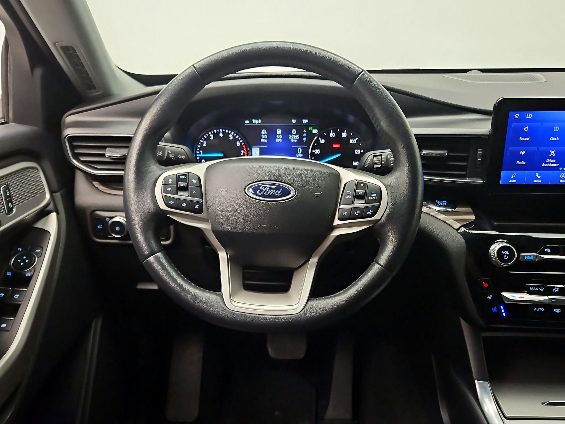 Thumbnail: 2023 Ford Explorer - 10