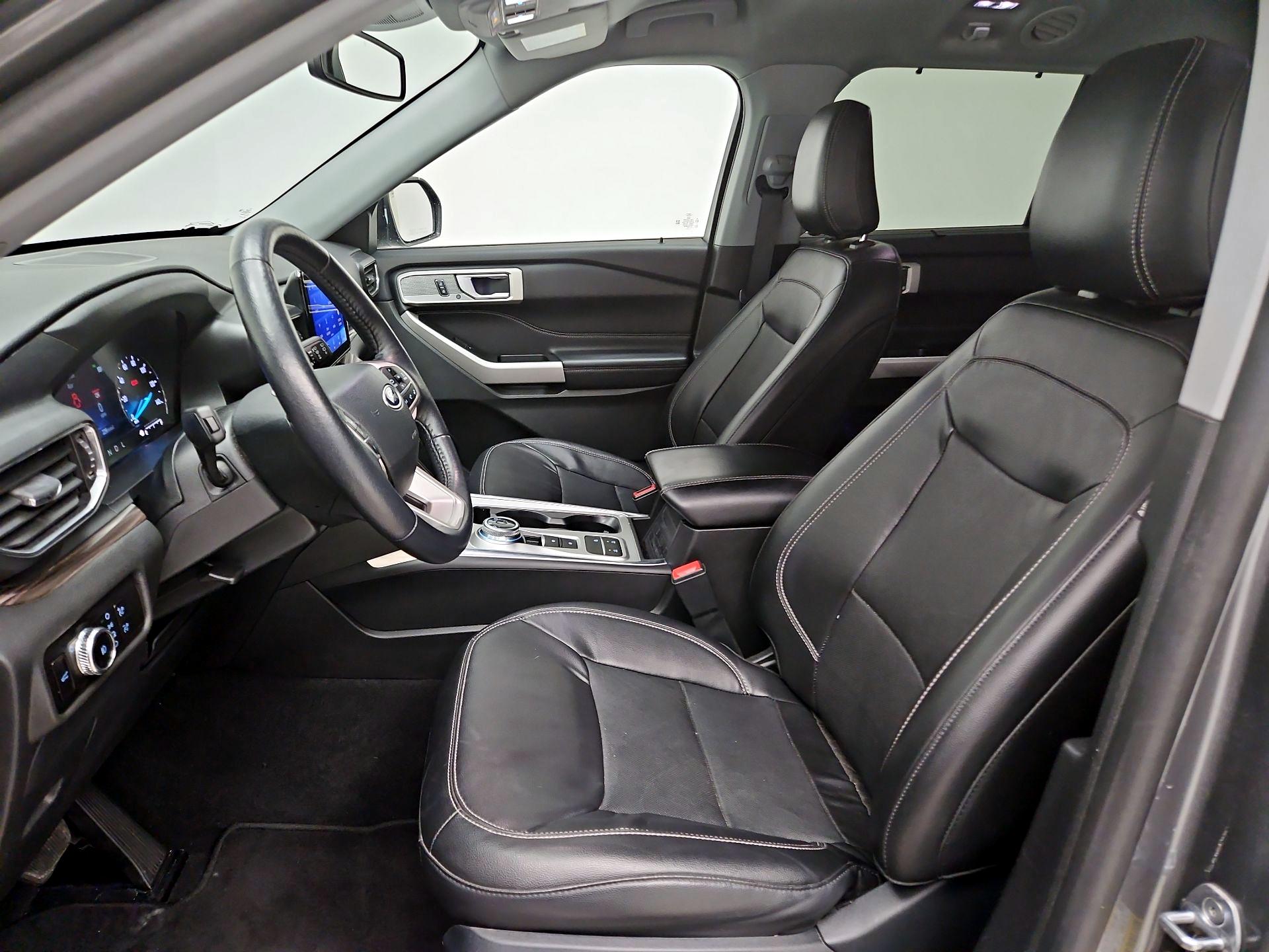 Thumbnail: 2023 Ford Explorer - 11