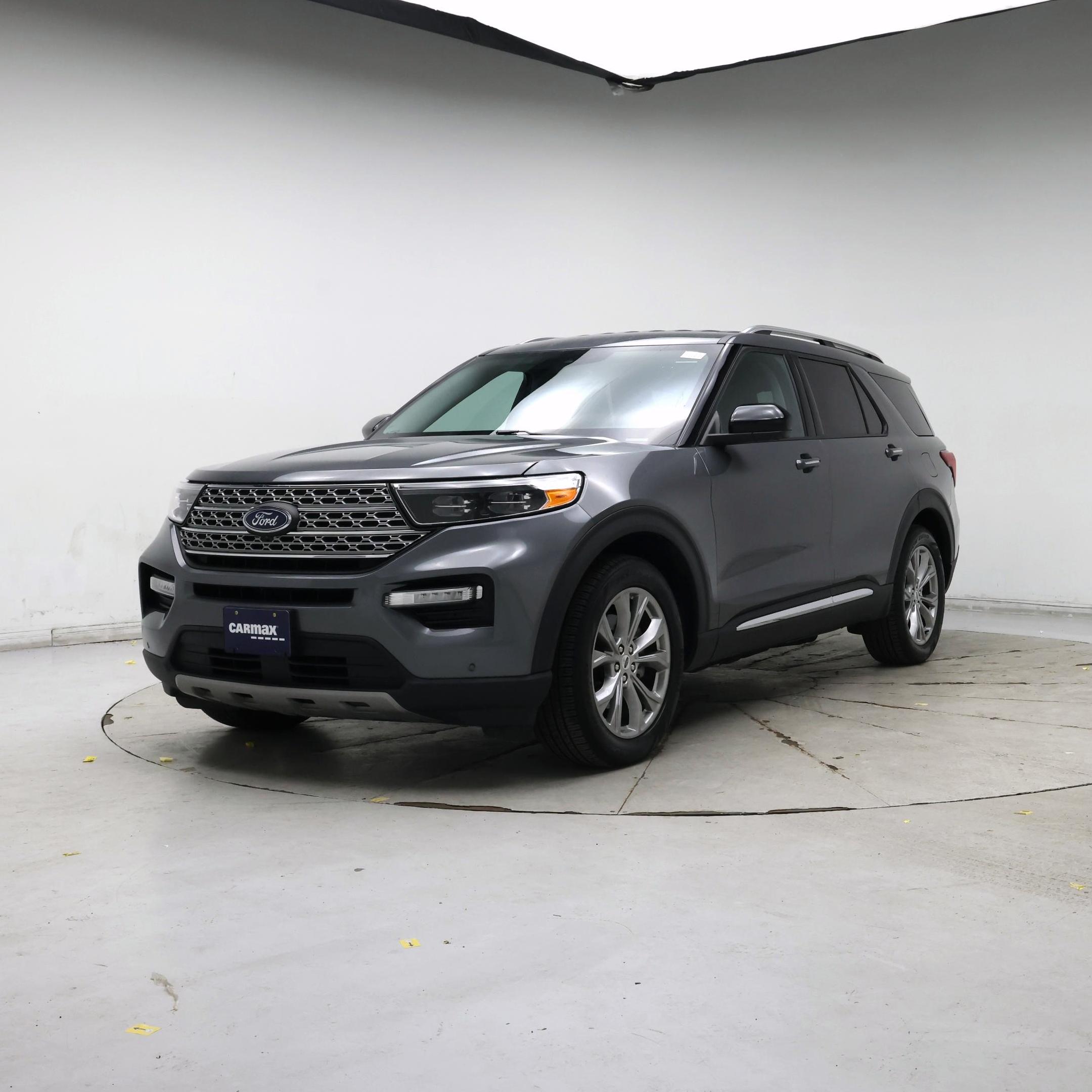 Thumbnail: 2023 Ford Explorer - 4