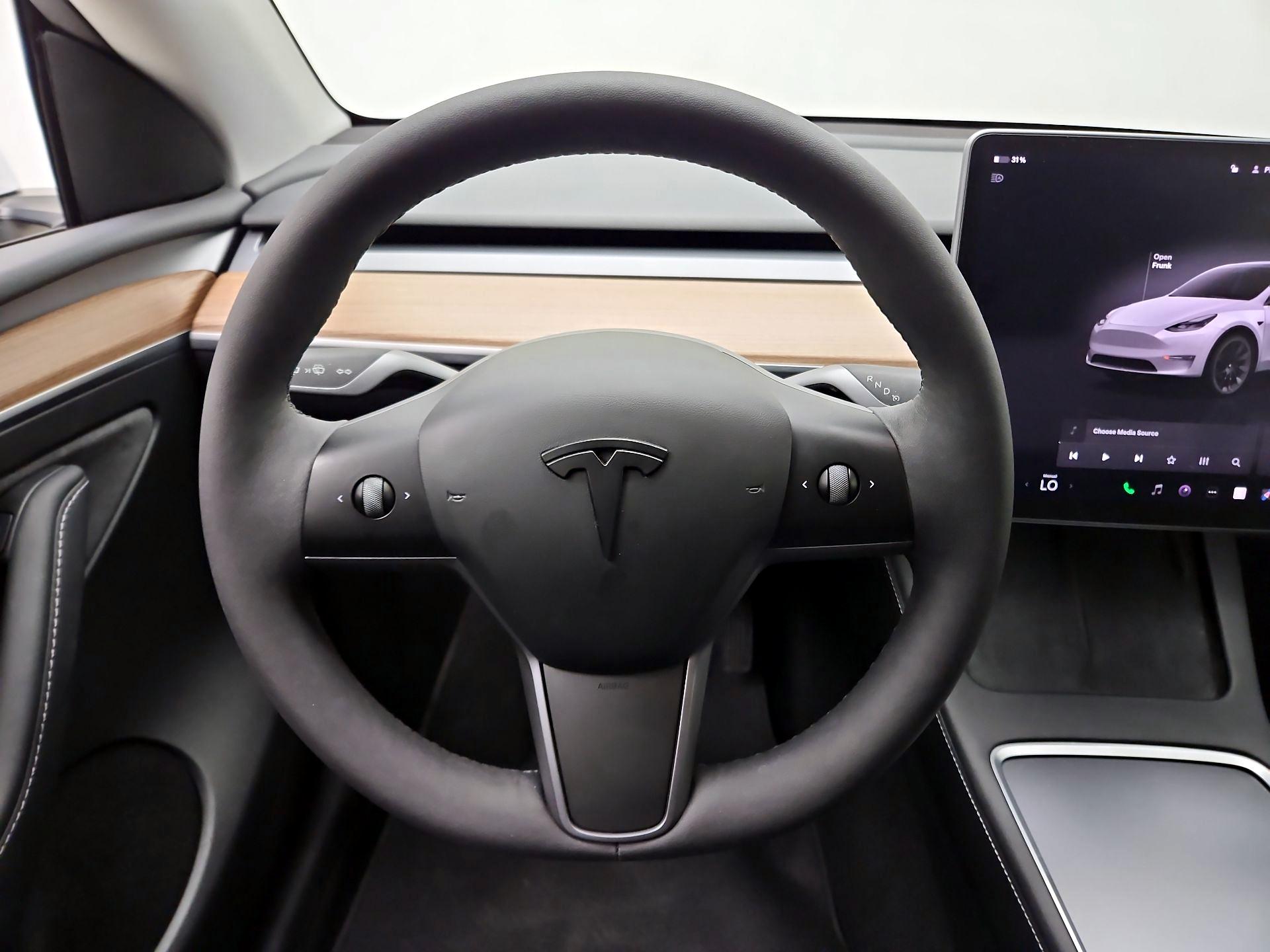 Thumbnail: 2024 Tesla Model Y - 10