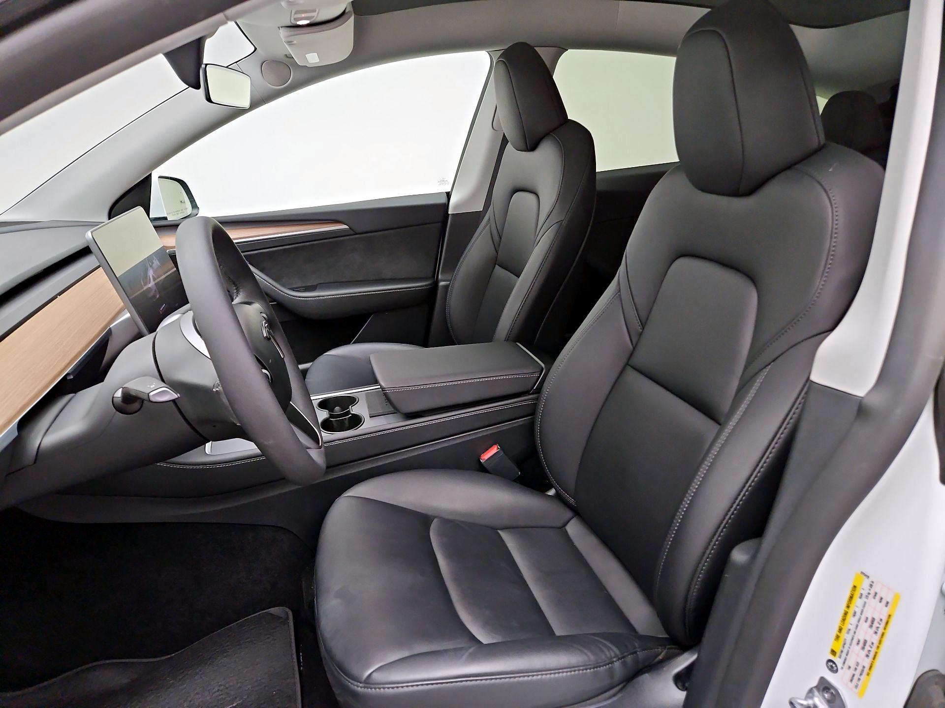 Thumbnail: 2024 Tesla Model Y - 11