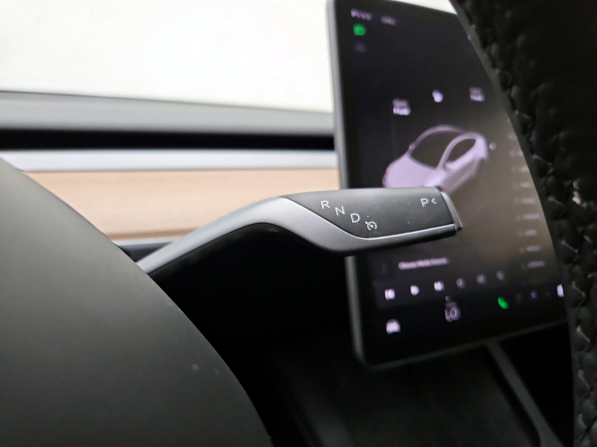 Thumbnail: 2024 Tesla Model Y - 17