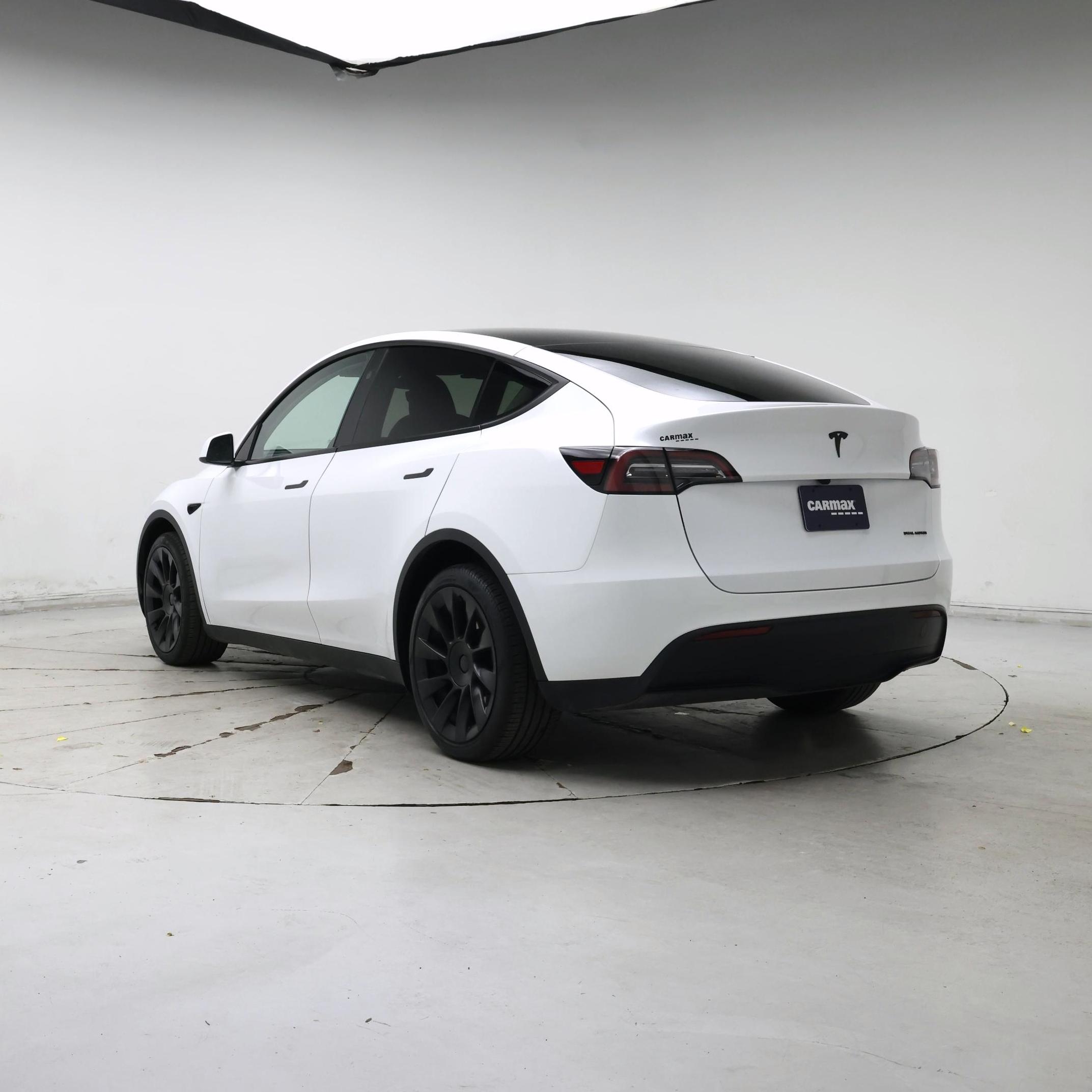 Thumbnail: 2024 Tesla Model Y - 2