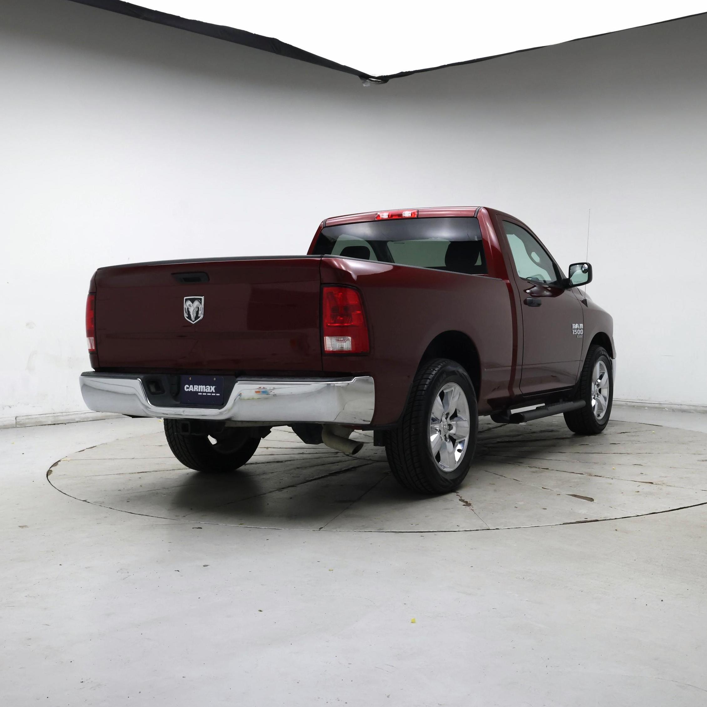 Thumbnail: 2019 RAM 1500 Classic - 8