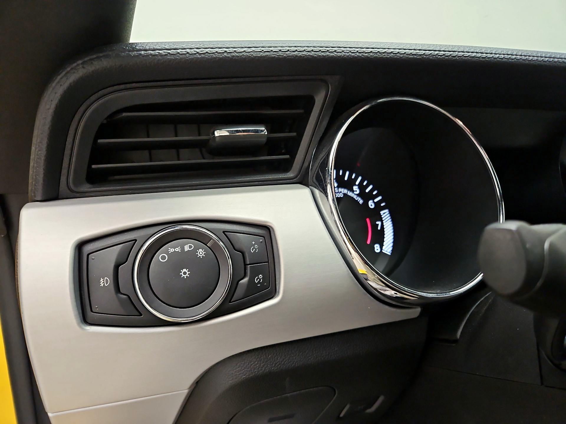 Thumbnail: 2015 Ford Mustang - 13