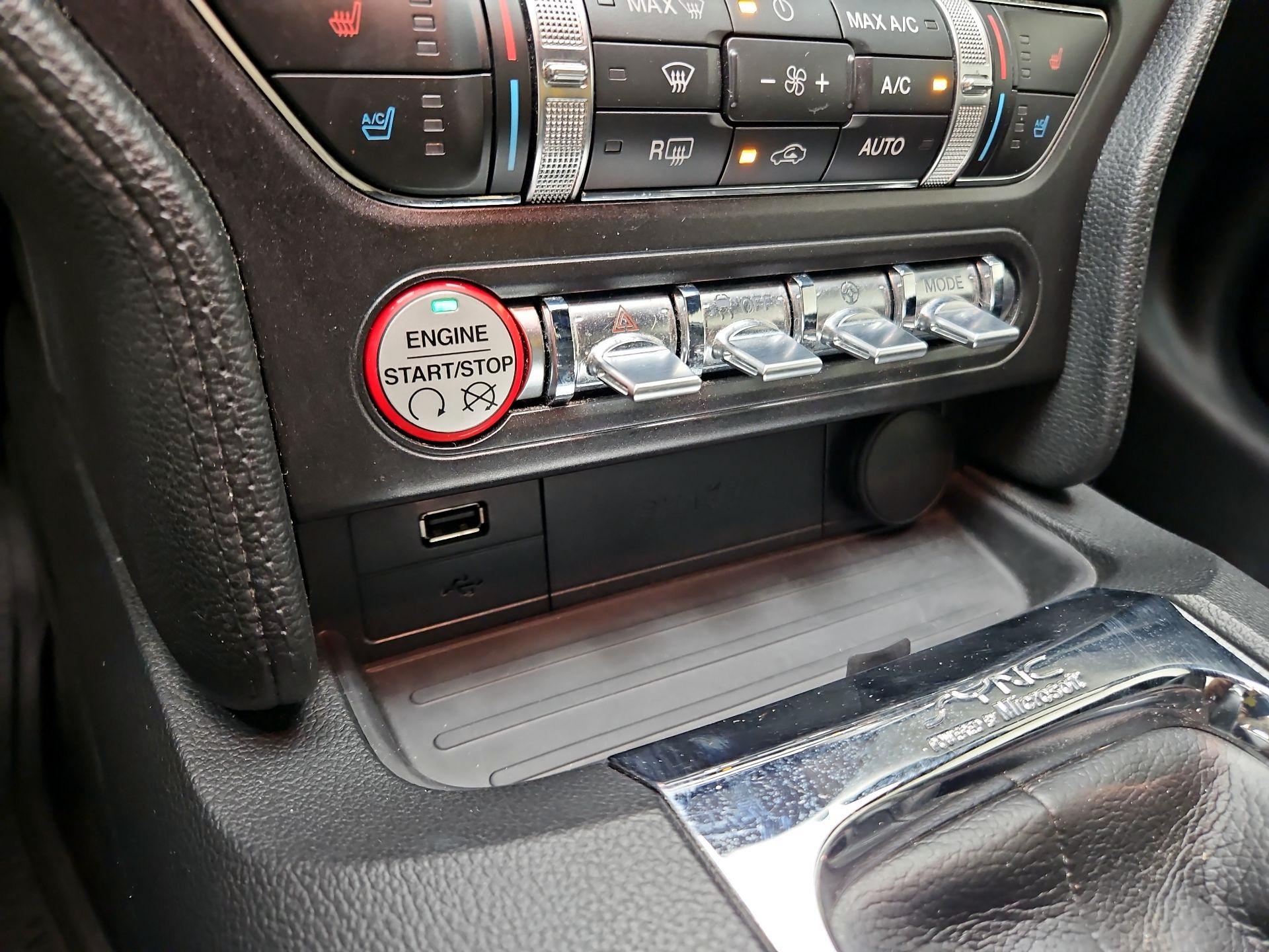 Thumbnail: 2015 Ford Mustang - 19