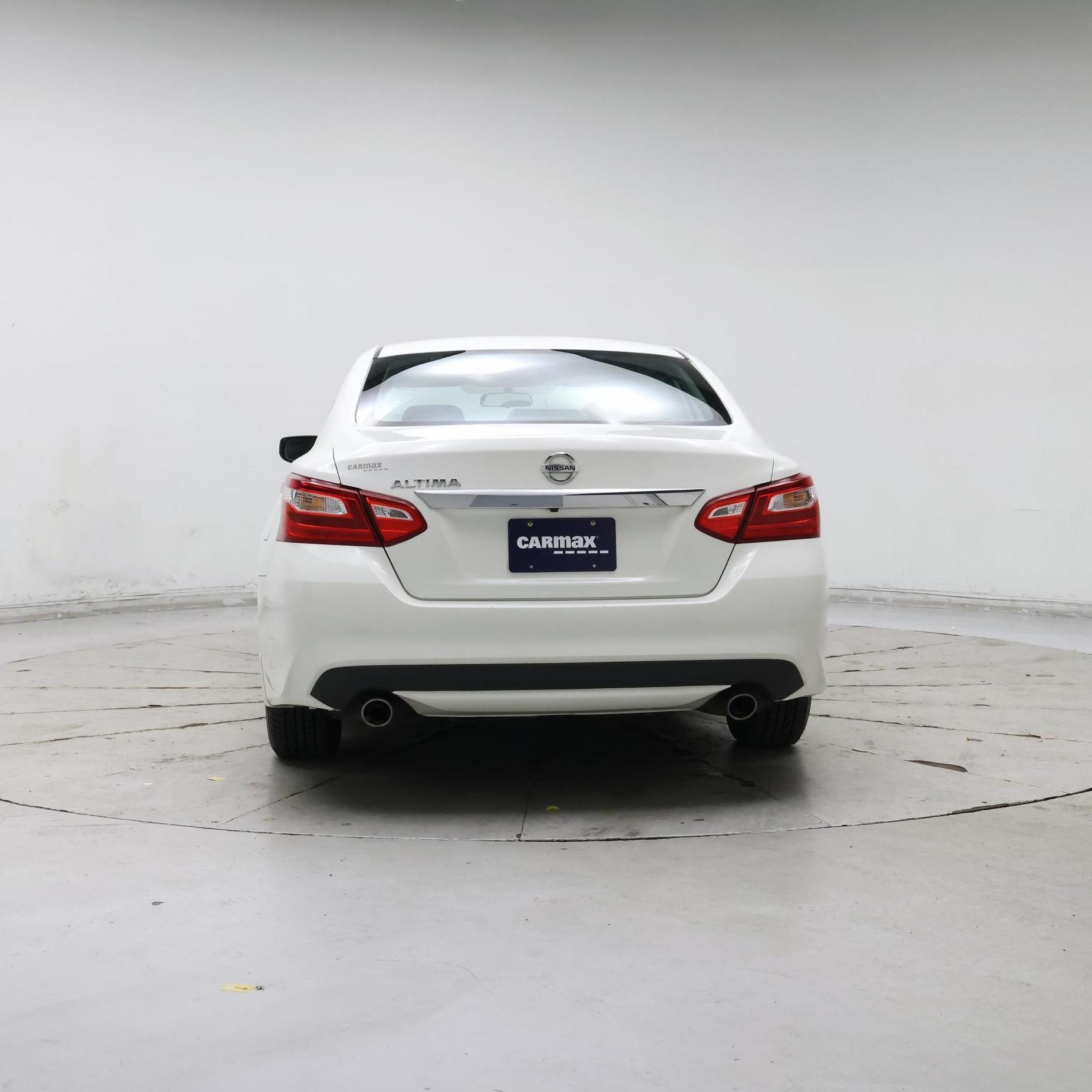 Thumbnail: 2016 Nissan Altima - 6