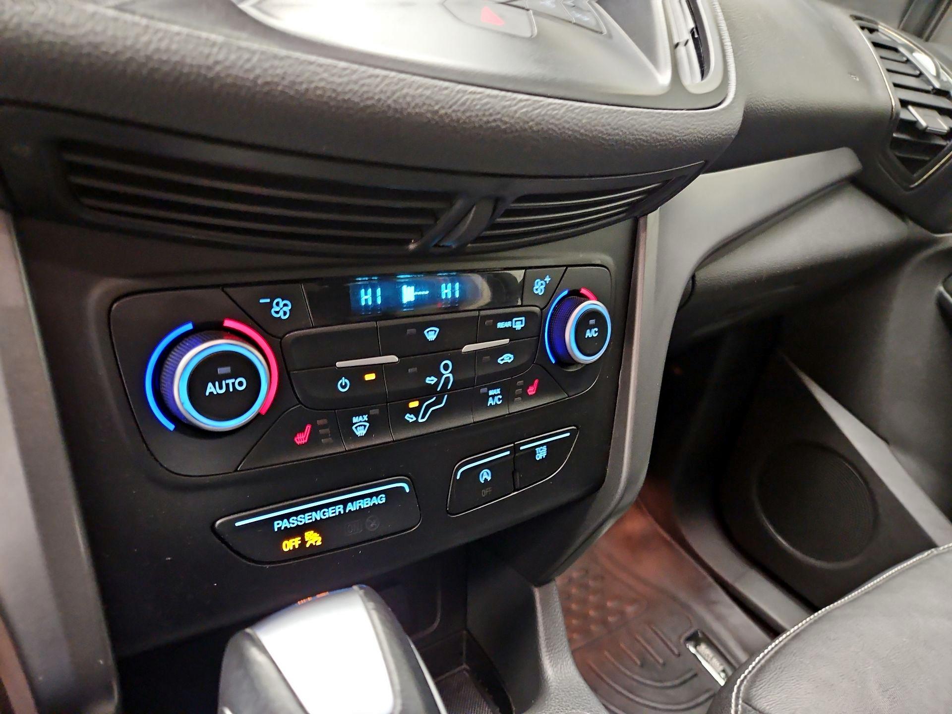 Thumbnail: 2018 Ford Escape - 17