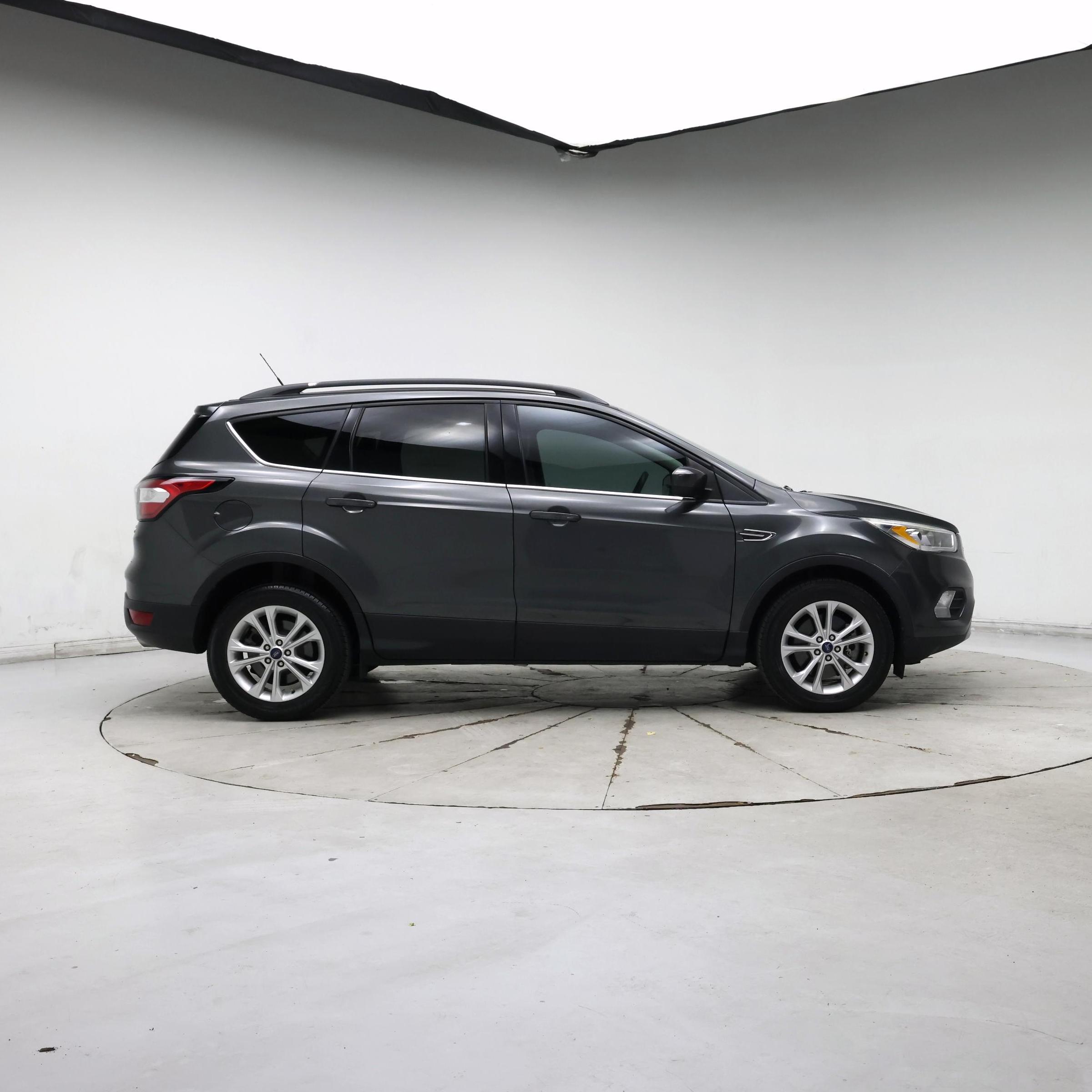 Thumbnail: 2018 Ford Escape - 7