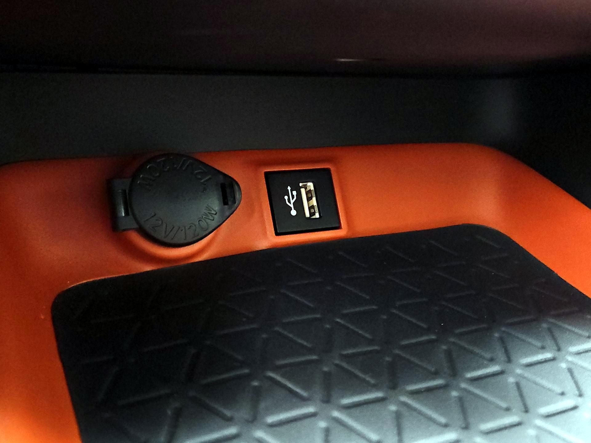 Thumbnail: 2024 Toyota RAV4 - 18