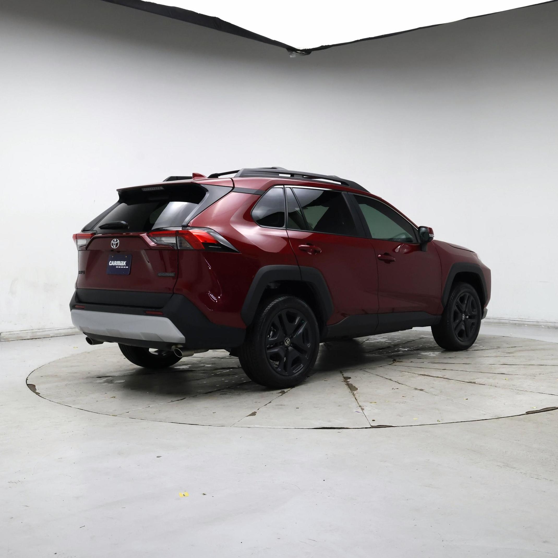 Thumbnail: 2024 Toyota RAV4 - 8