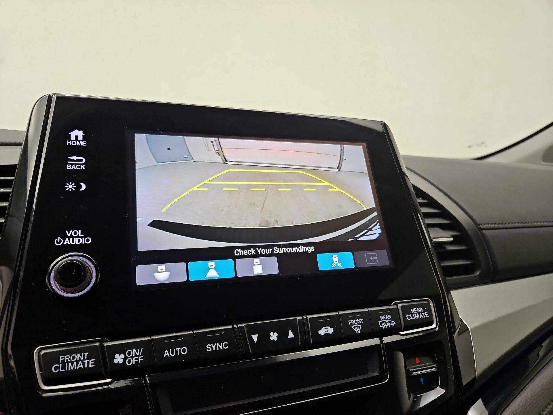 Thumbnail: 2019 Honda Odyssey - 15