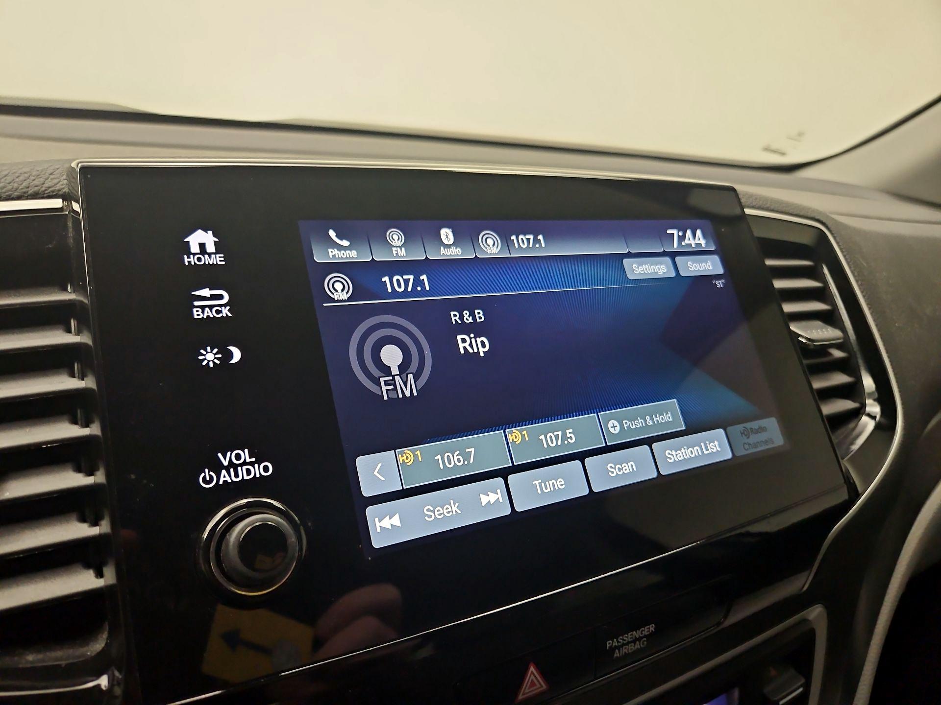 Thumbnail: 2021 Honda Pilot - 15