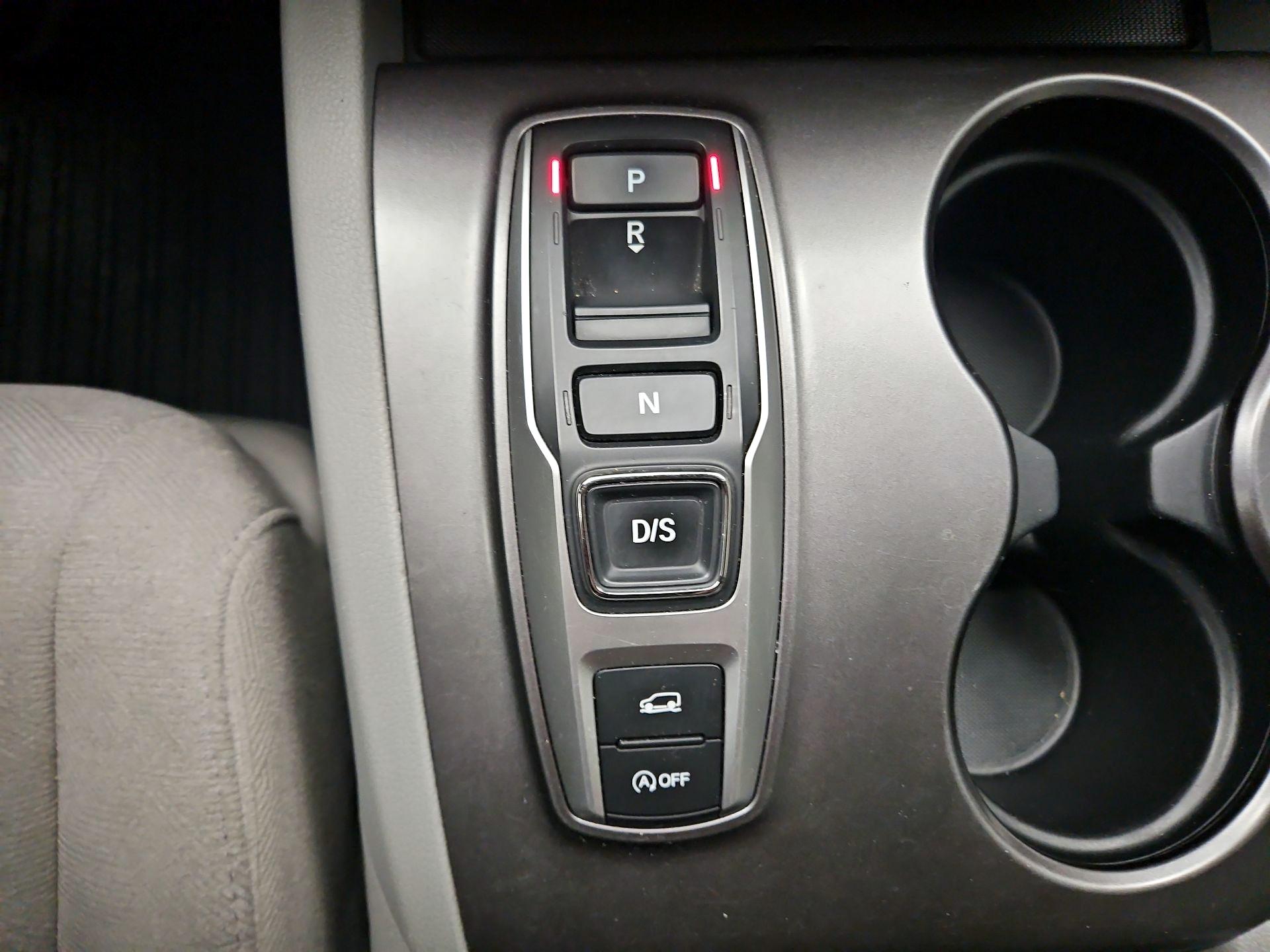 Thumbnail: 2021 Honda Pilot - 17