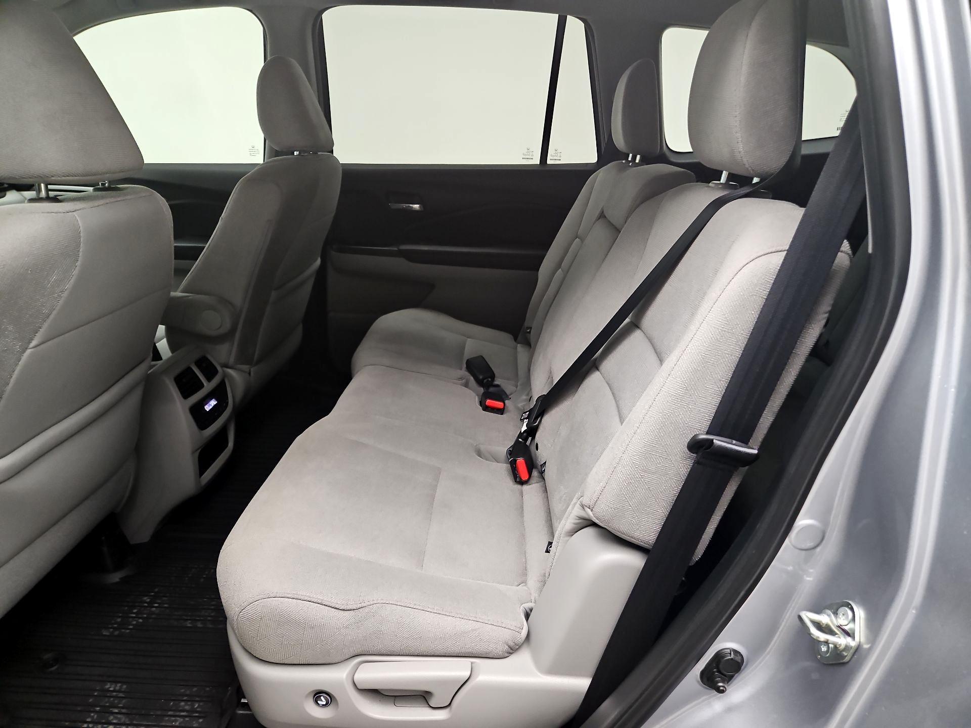 Thumbnail: 2021 Honda Pilot - 19