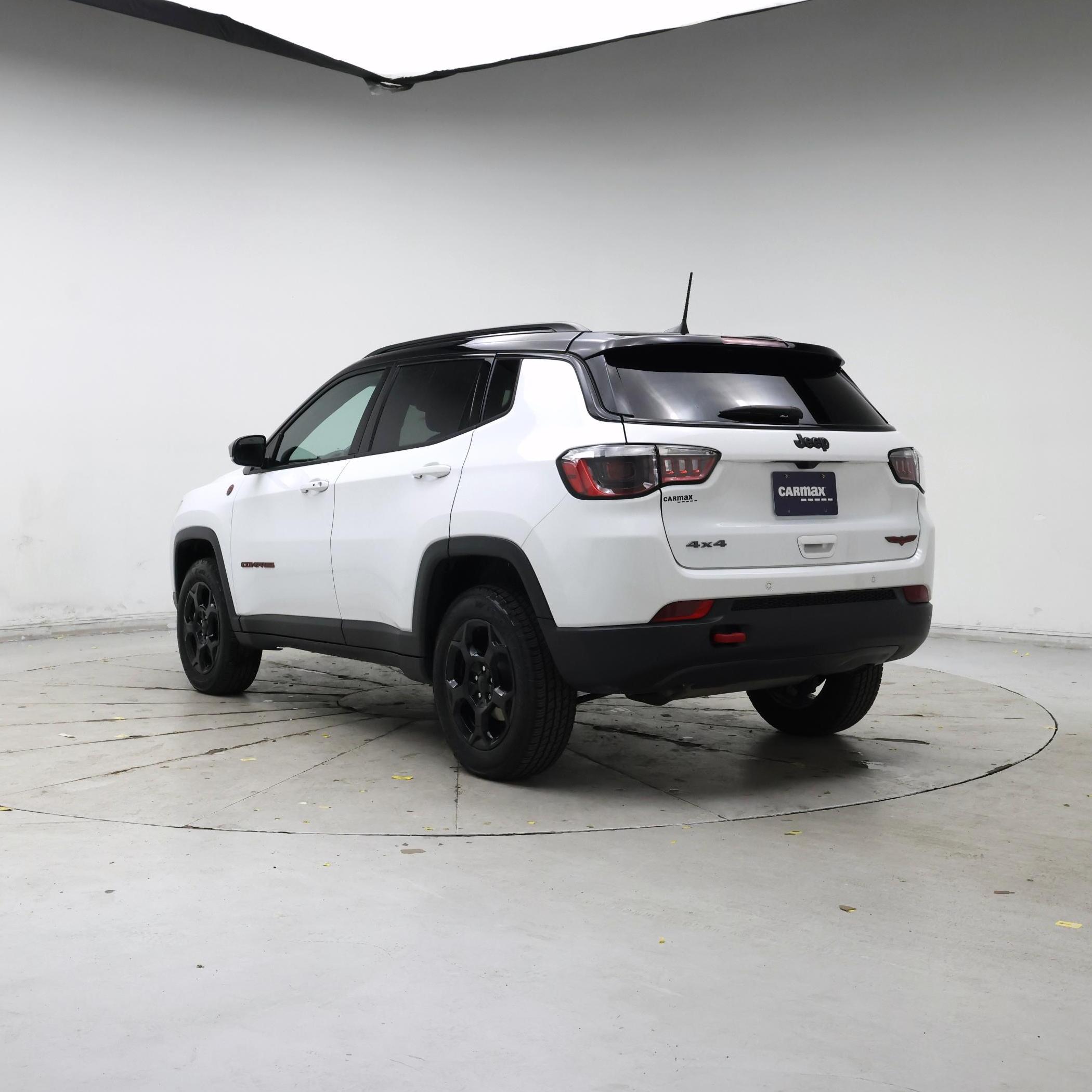 Thumbnail: 2023 Jeep Compass - 2