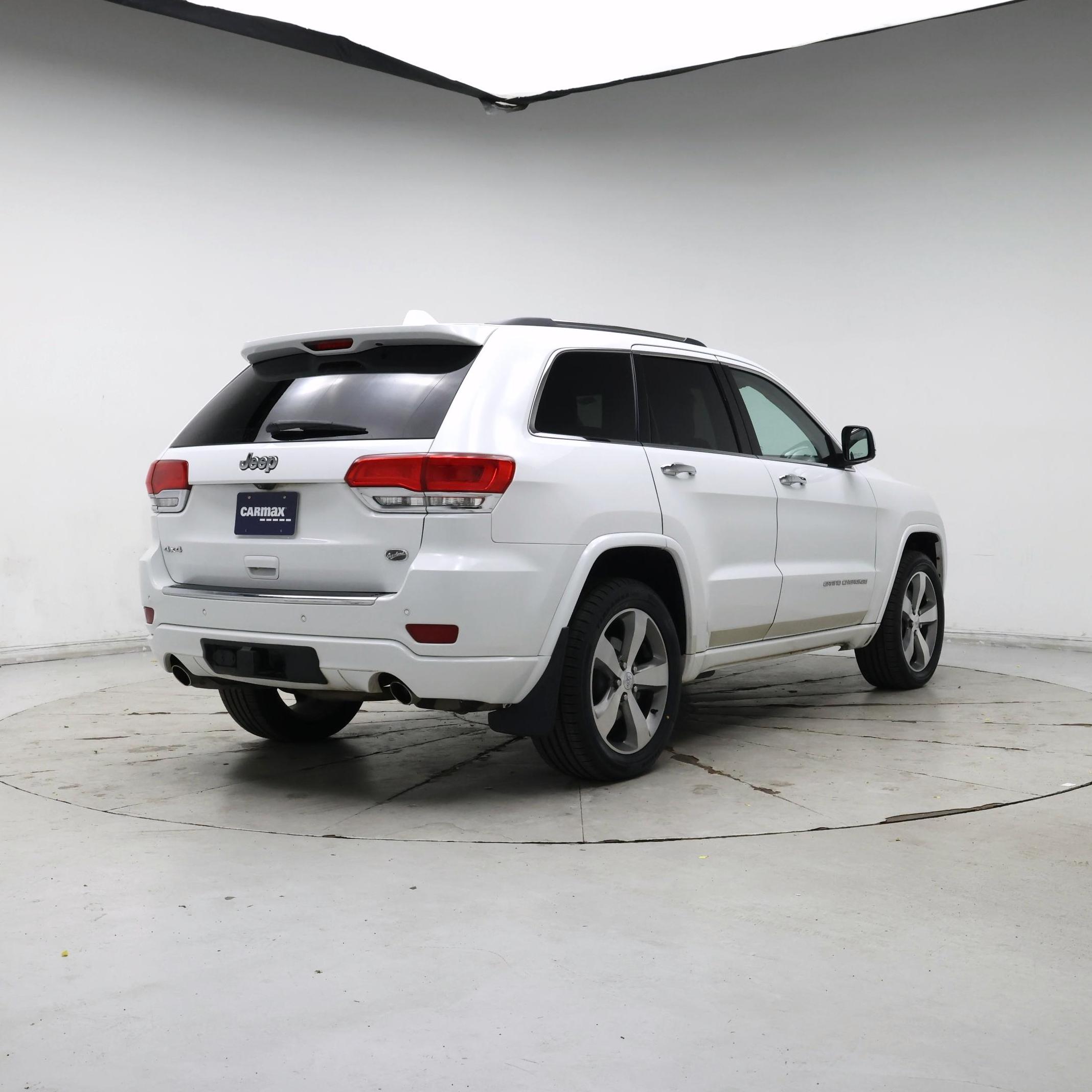 Thumbnail: 2014 Jeep Grand Cherokee - 8