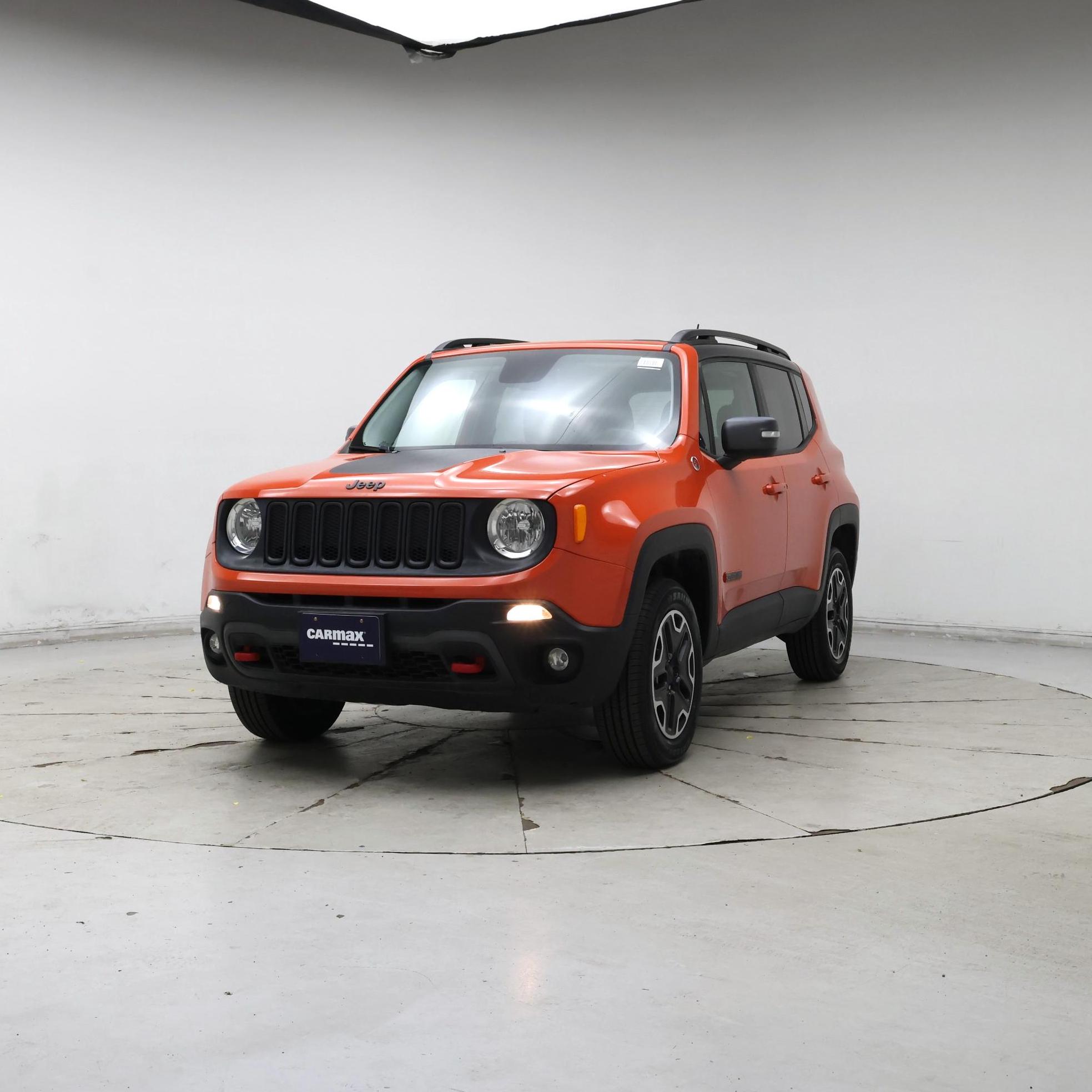 Thumbnail: 2016 Jeep Renegade - 4