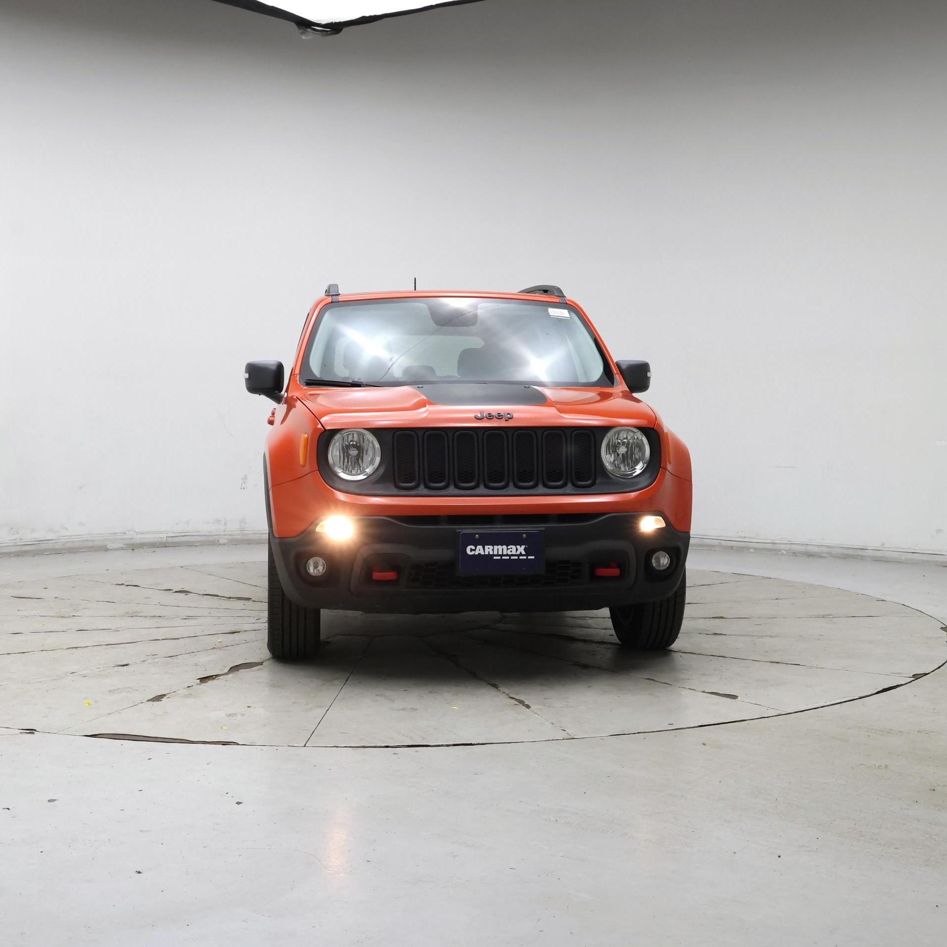 Thumbnail: 2016 Jeep Renegade - 5