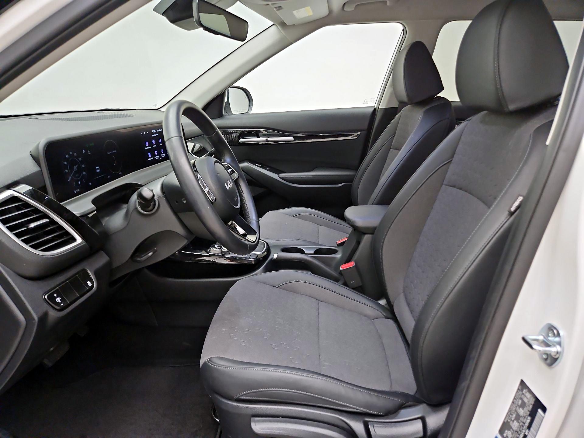 Thumbnail: 2025 Kia Seltos - 11