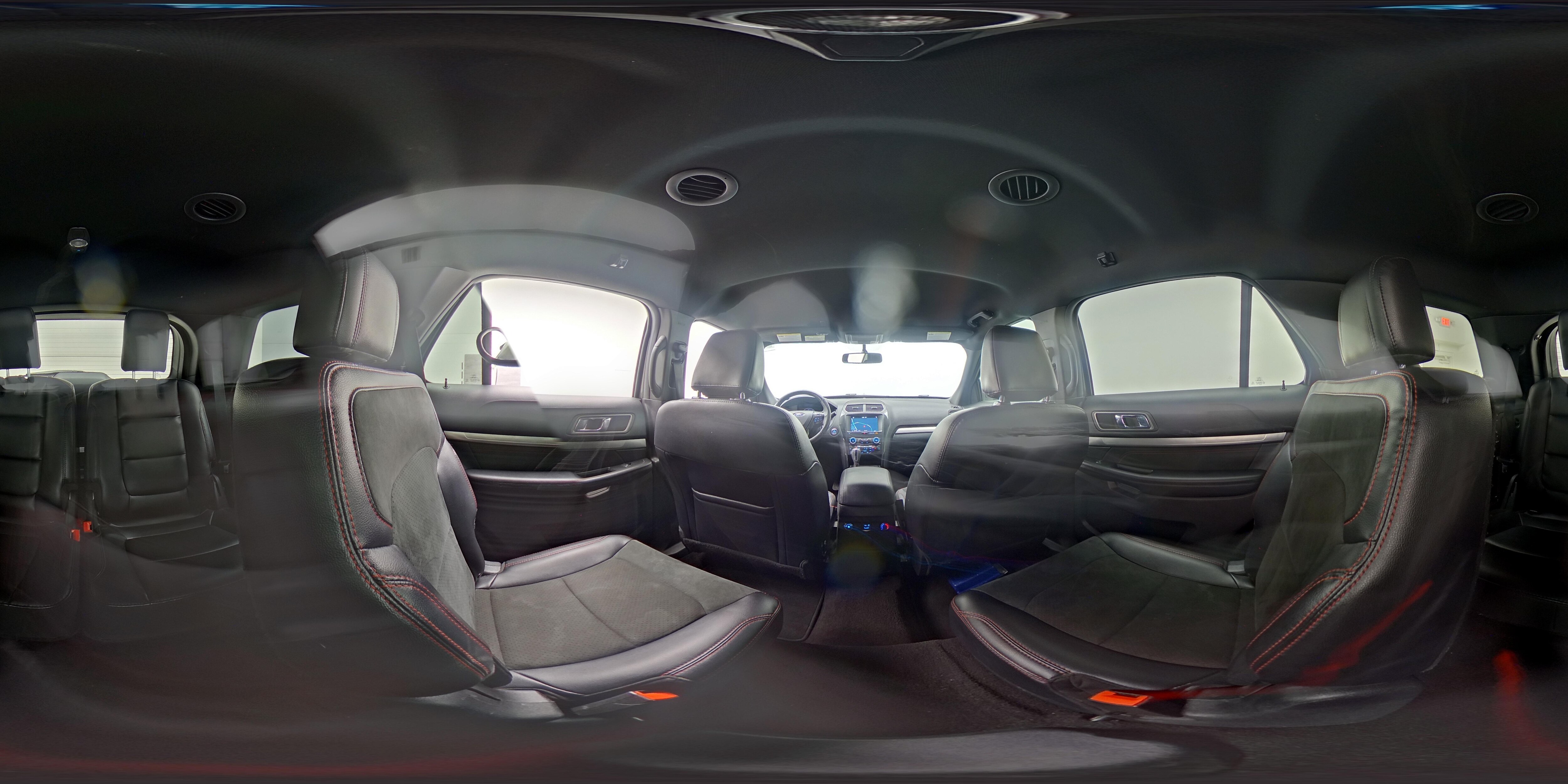 2019 Ford Explorer XLT - Photo 28