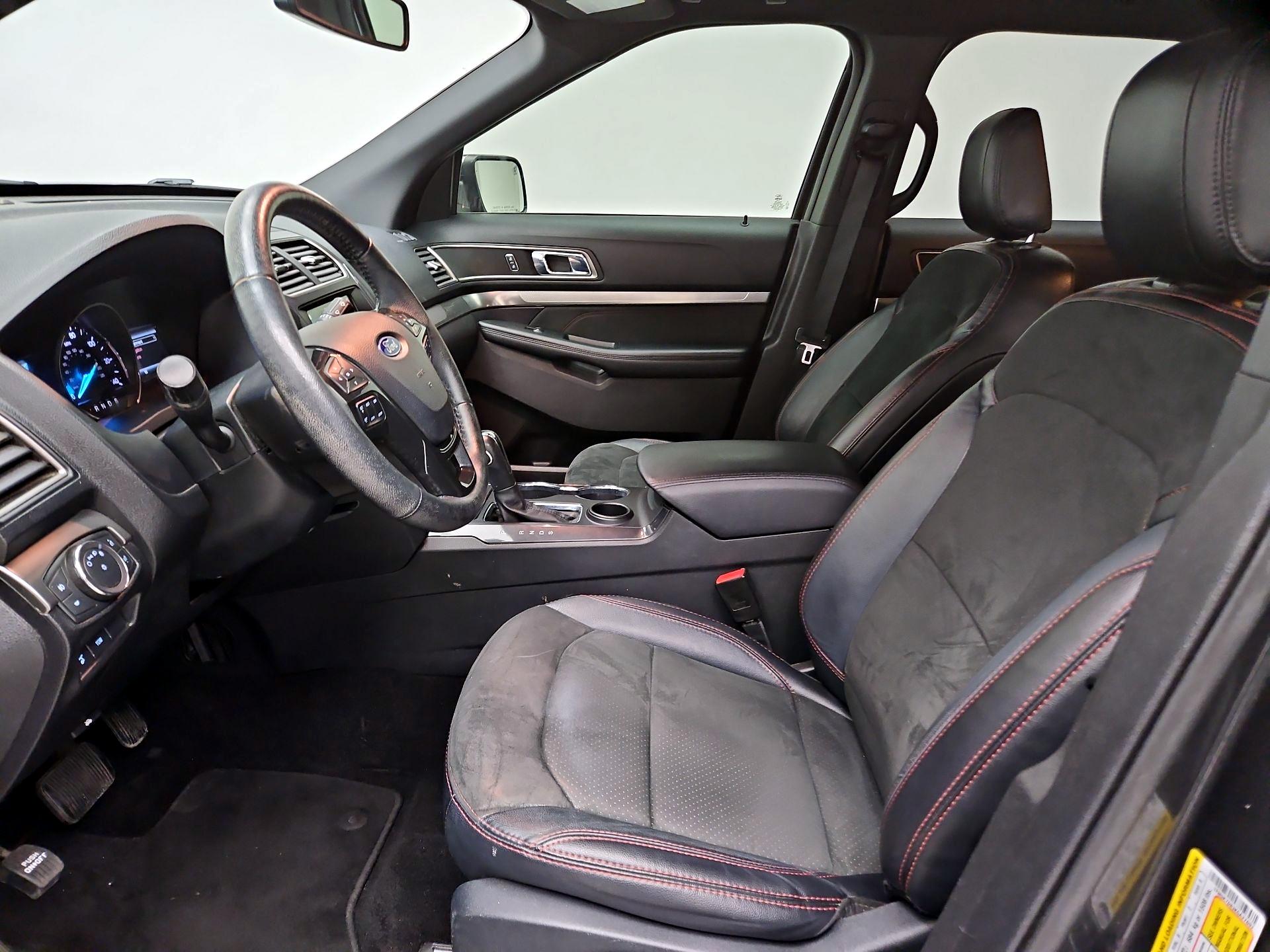 Thumbnail: 2019 Ford Explorer - 11