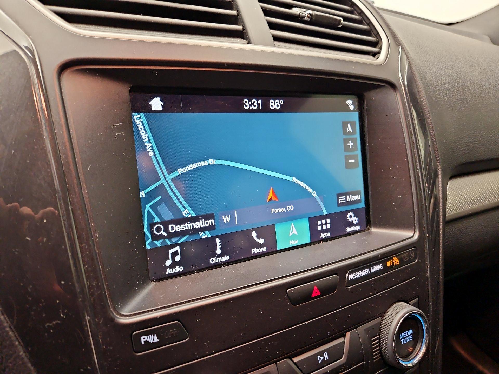 Thumbnail: 2019 Ford Explorer - 14