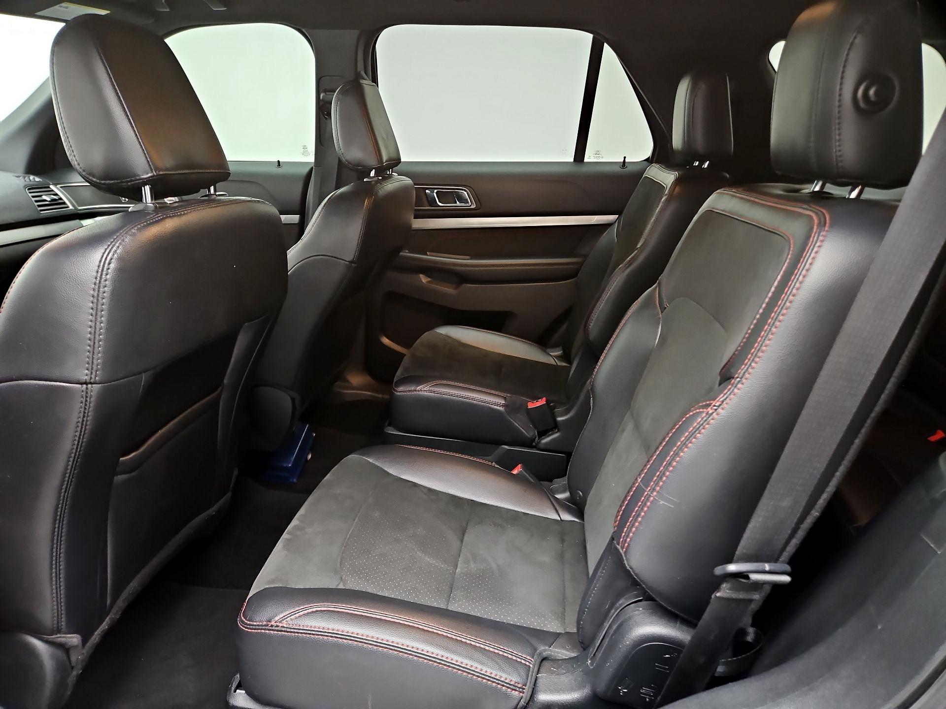 Thumbnail: 2019 Ford Explorer - 20