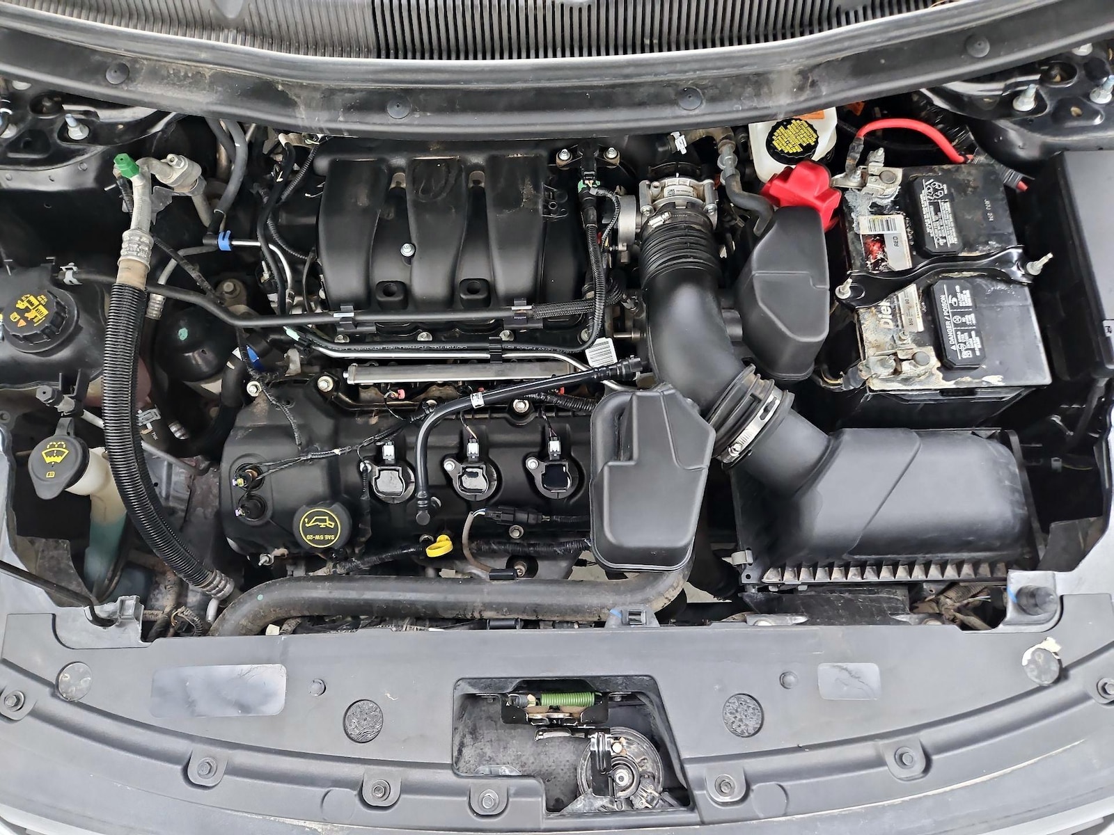 2019 Ford Explorer XLT - Photo 25