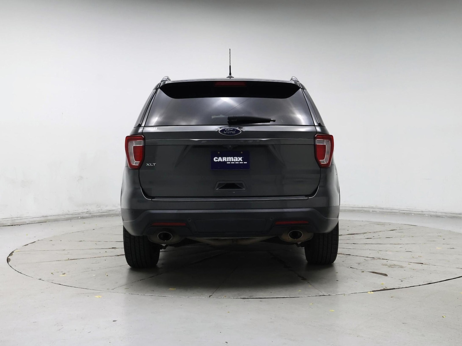 2019 Ford Explorer XLT - Photo 7
