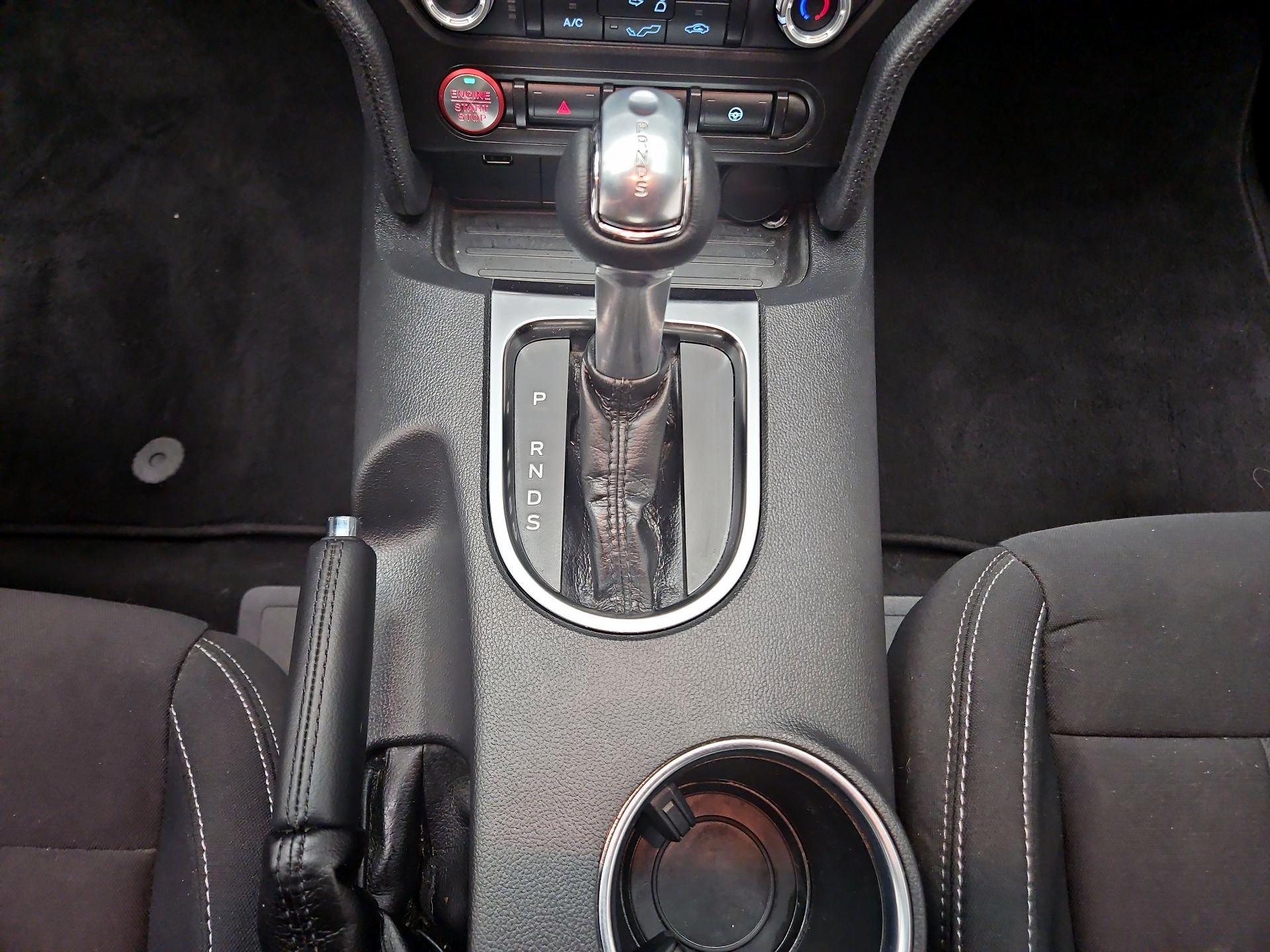 Thumbnail: 2022 Ford Mustang - 17