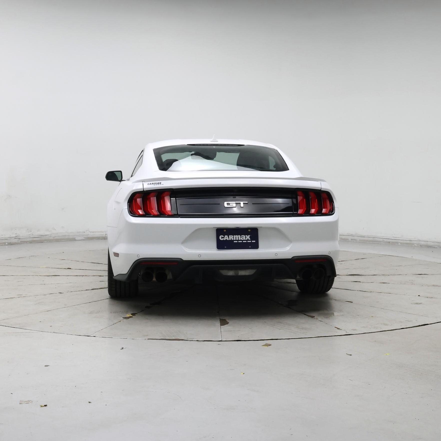 Thumbnail: 2022 Ford Mustang - 6