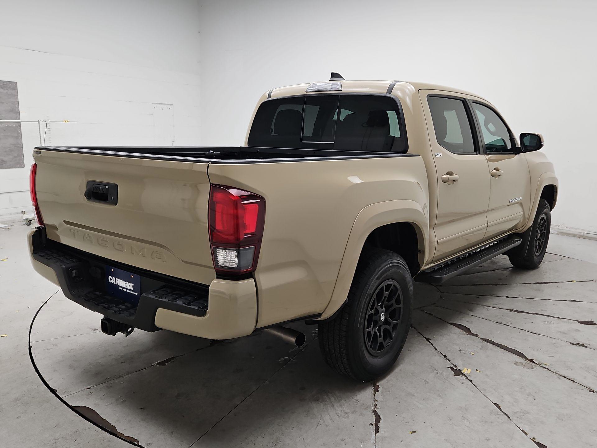 Thumbnail: 2020 Toyota Tacoma - 5