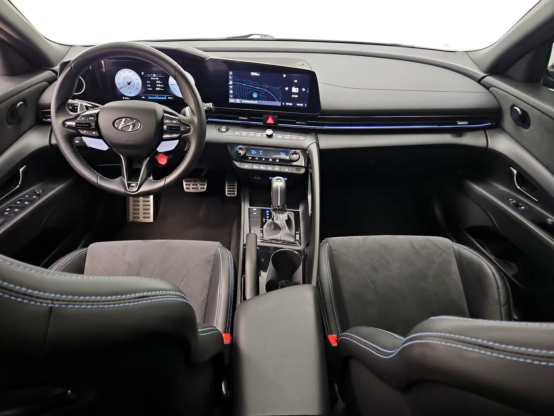Thumbnail: 2023 Hyundai Elantra - 9