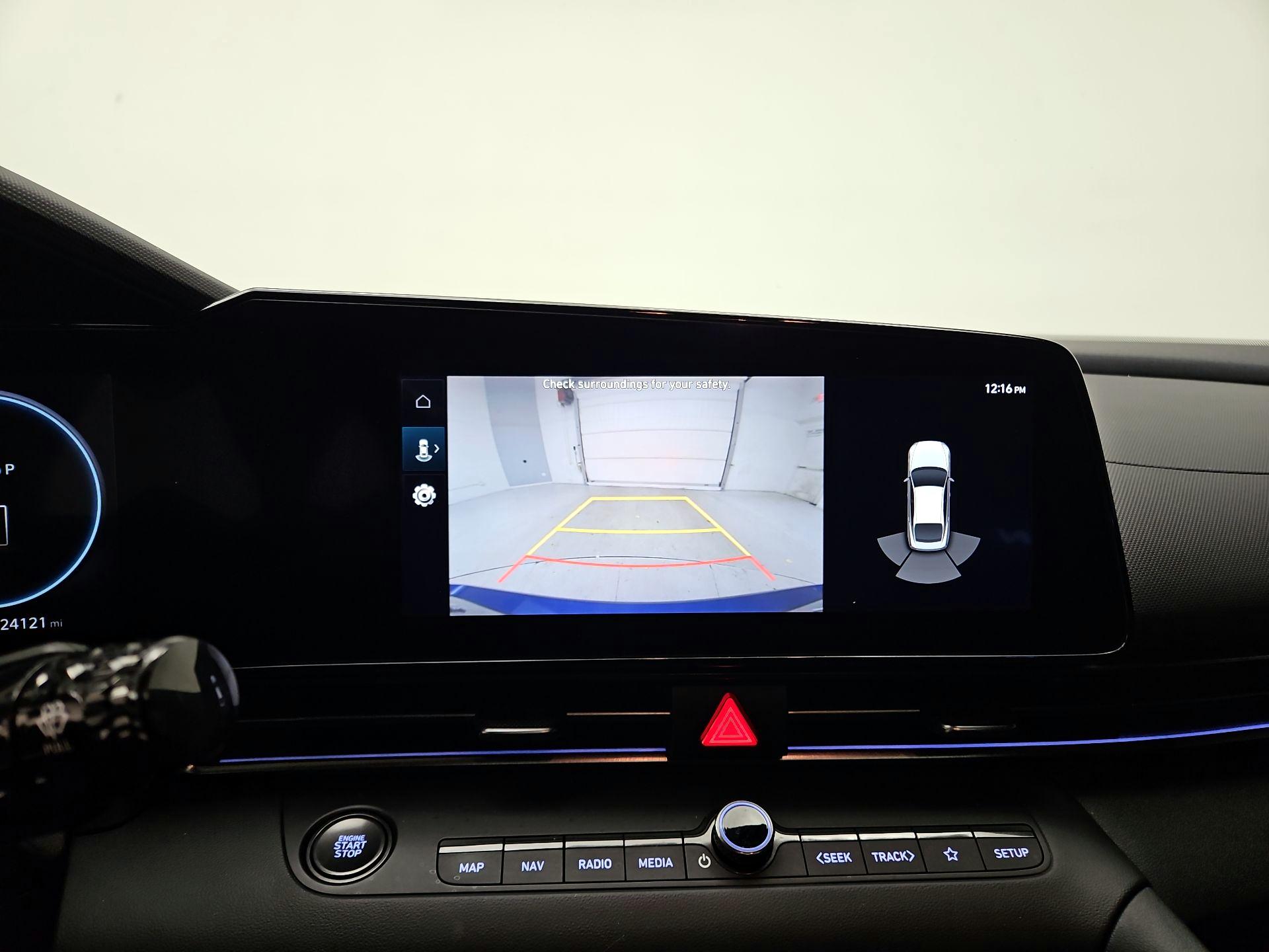 Thumbnail: 2023 Hyundai Elantra - 15