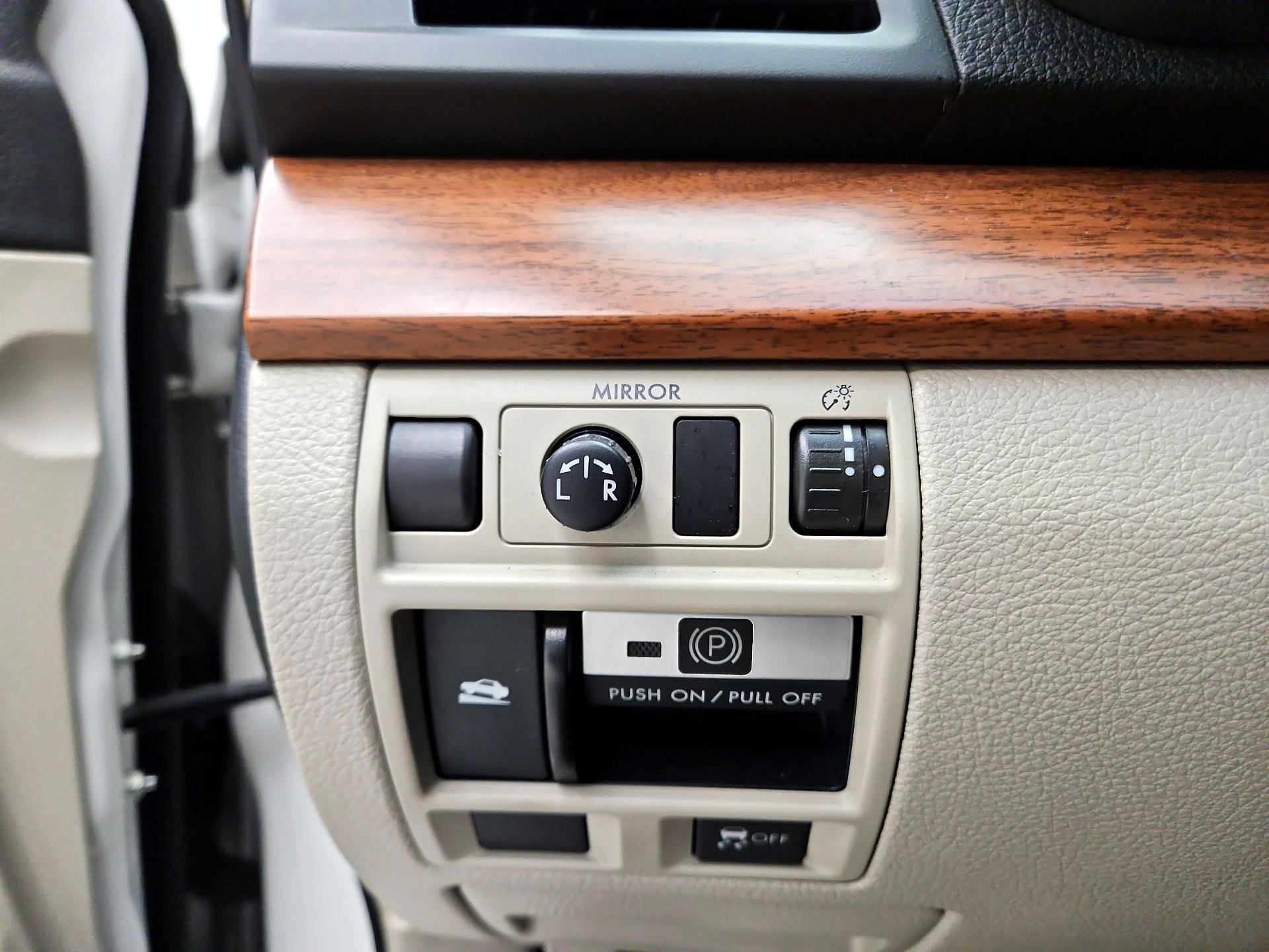 Thumbnail: 2014 Subaru Outback - 11