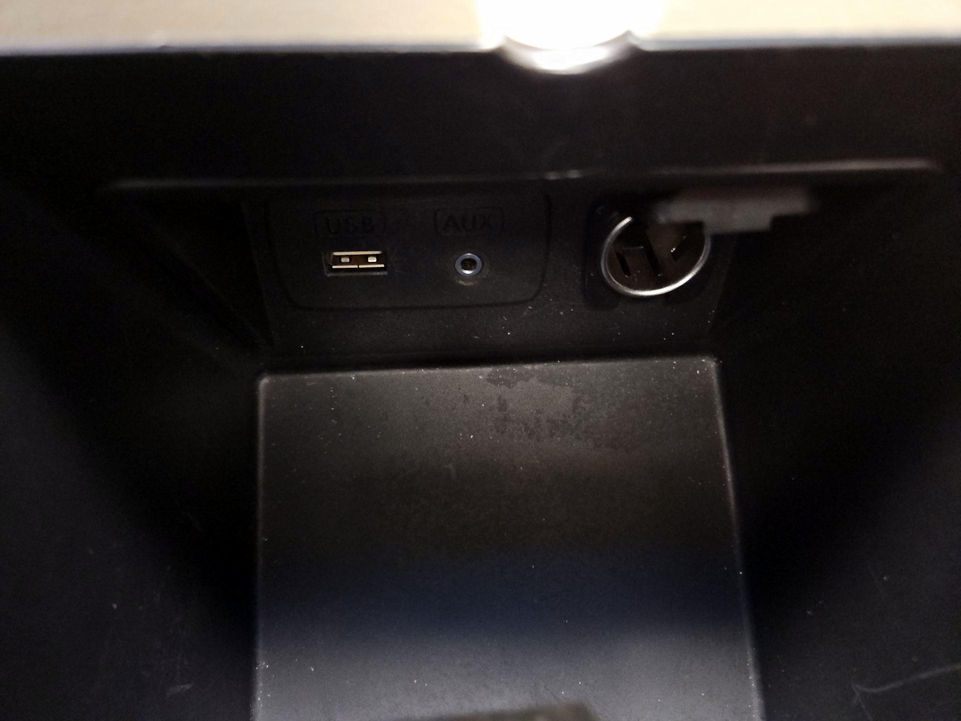 Thumbnail: 2014 Subaru Outback - 16