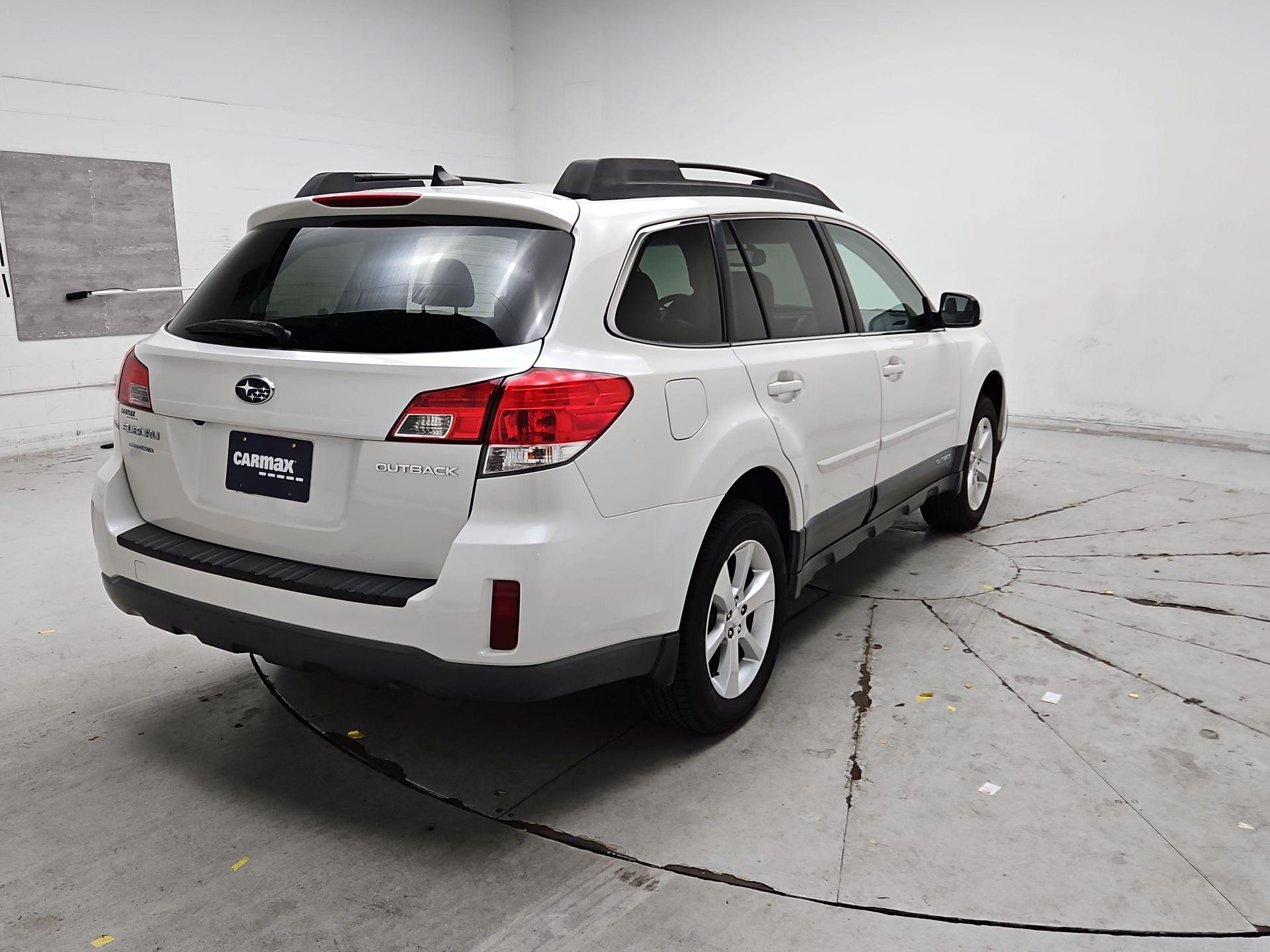 Thumbnail: 2014 Subaru Outback - 5