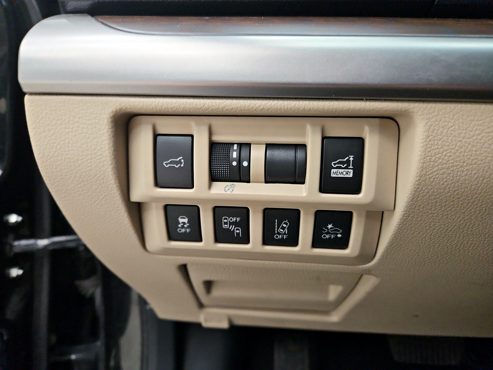 Thumbnail: 2018 Subaru Outback - 11