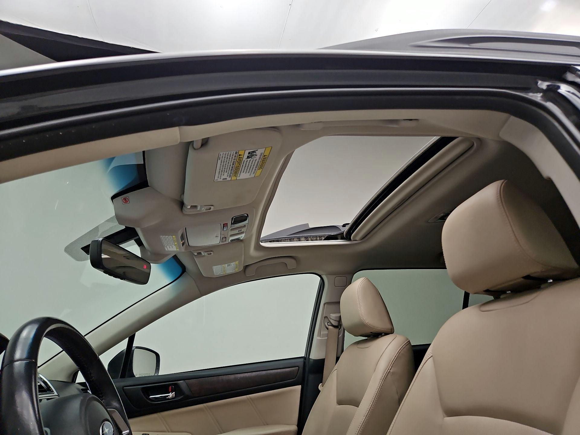 Thumbnail: 2018 Subaru Outback - 18