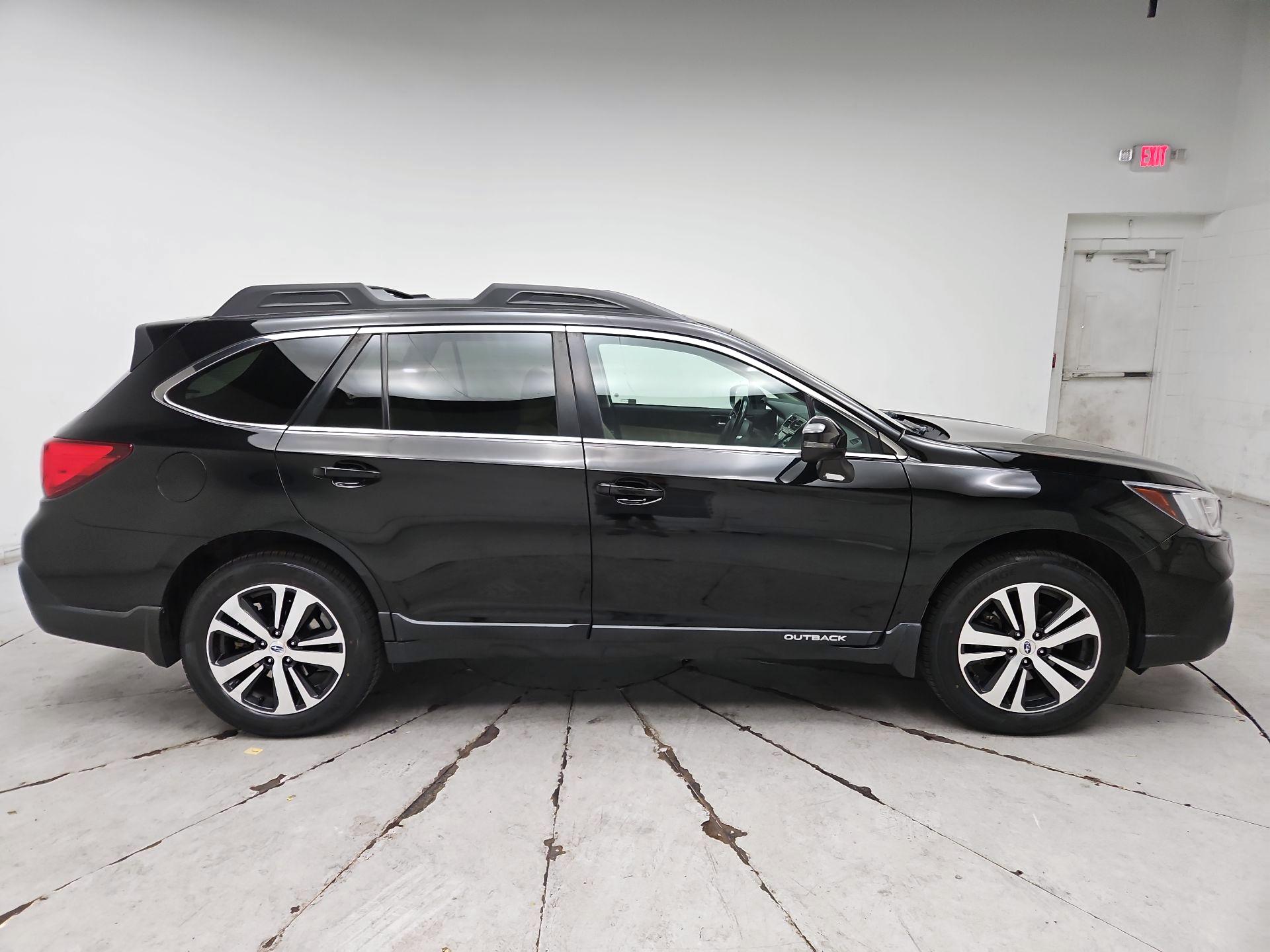 Thumbnail: 2018 Subaru Outback - 4