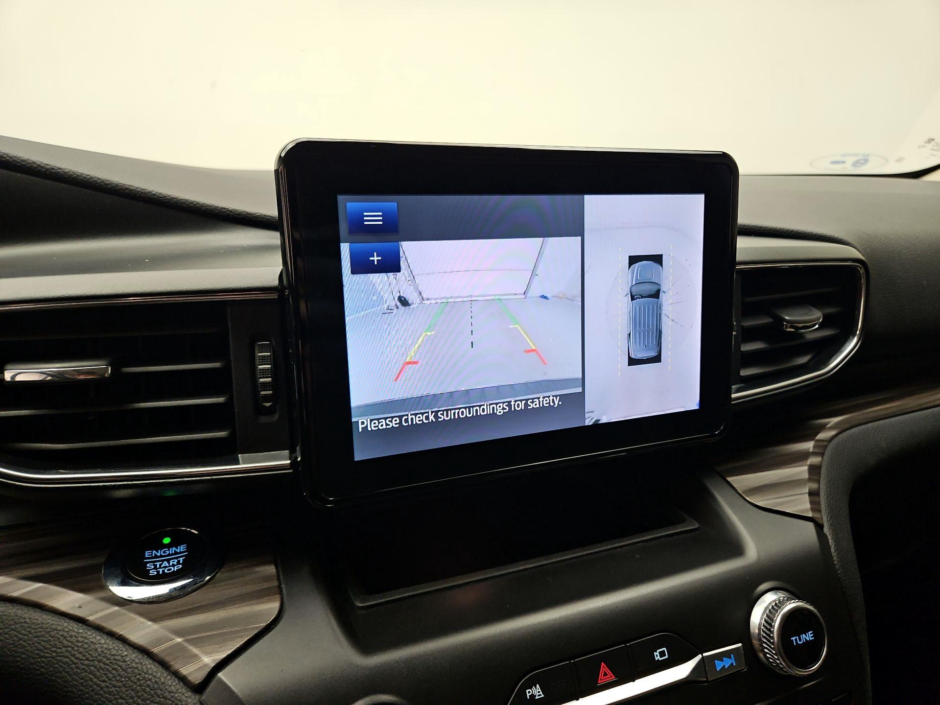 Thumbnail: 2020 Ford Explorer - 15