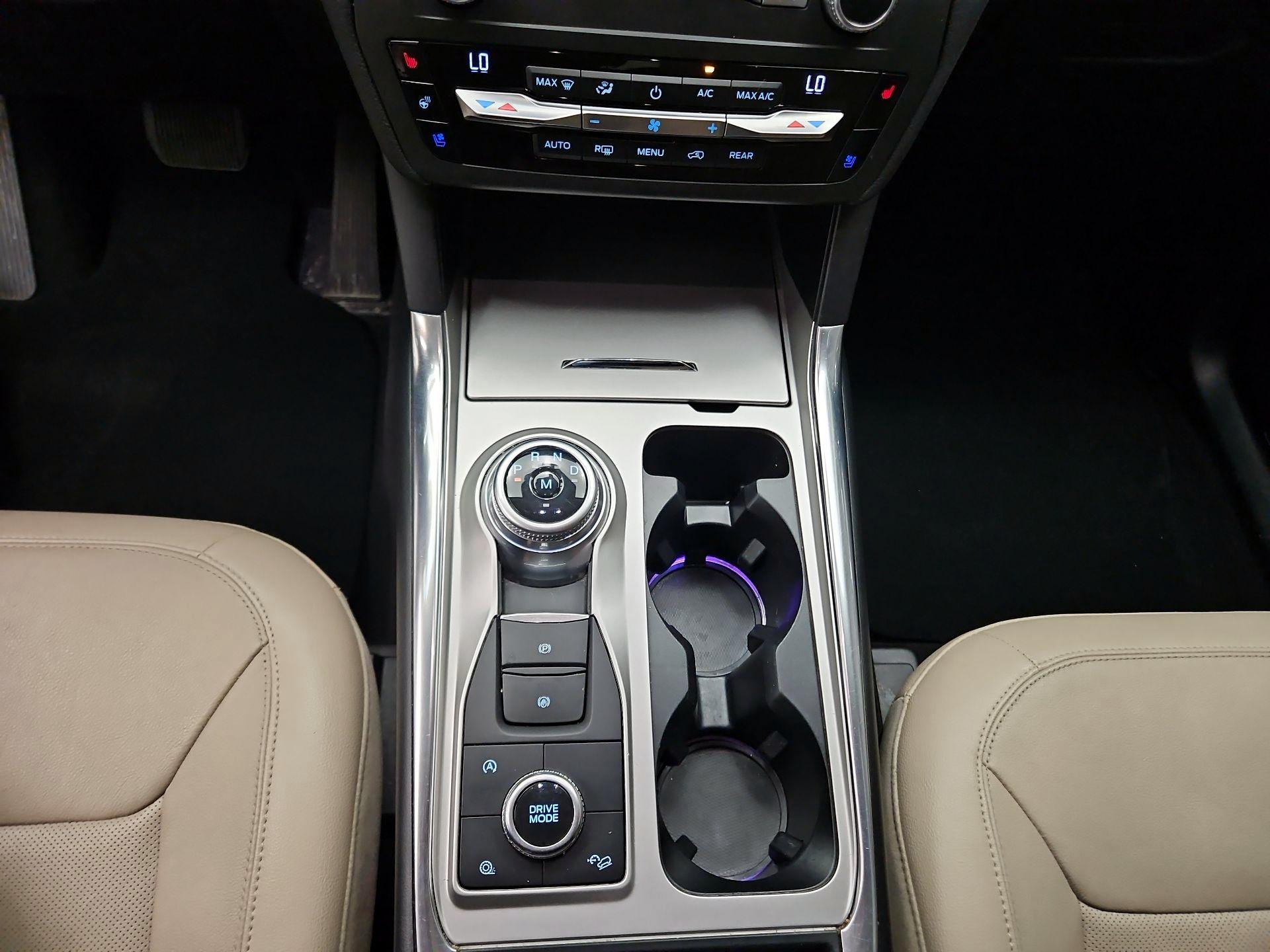 Thumbnail: 2020 Ford Explorer - 18